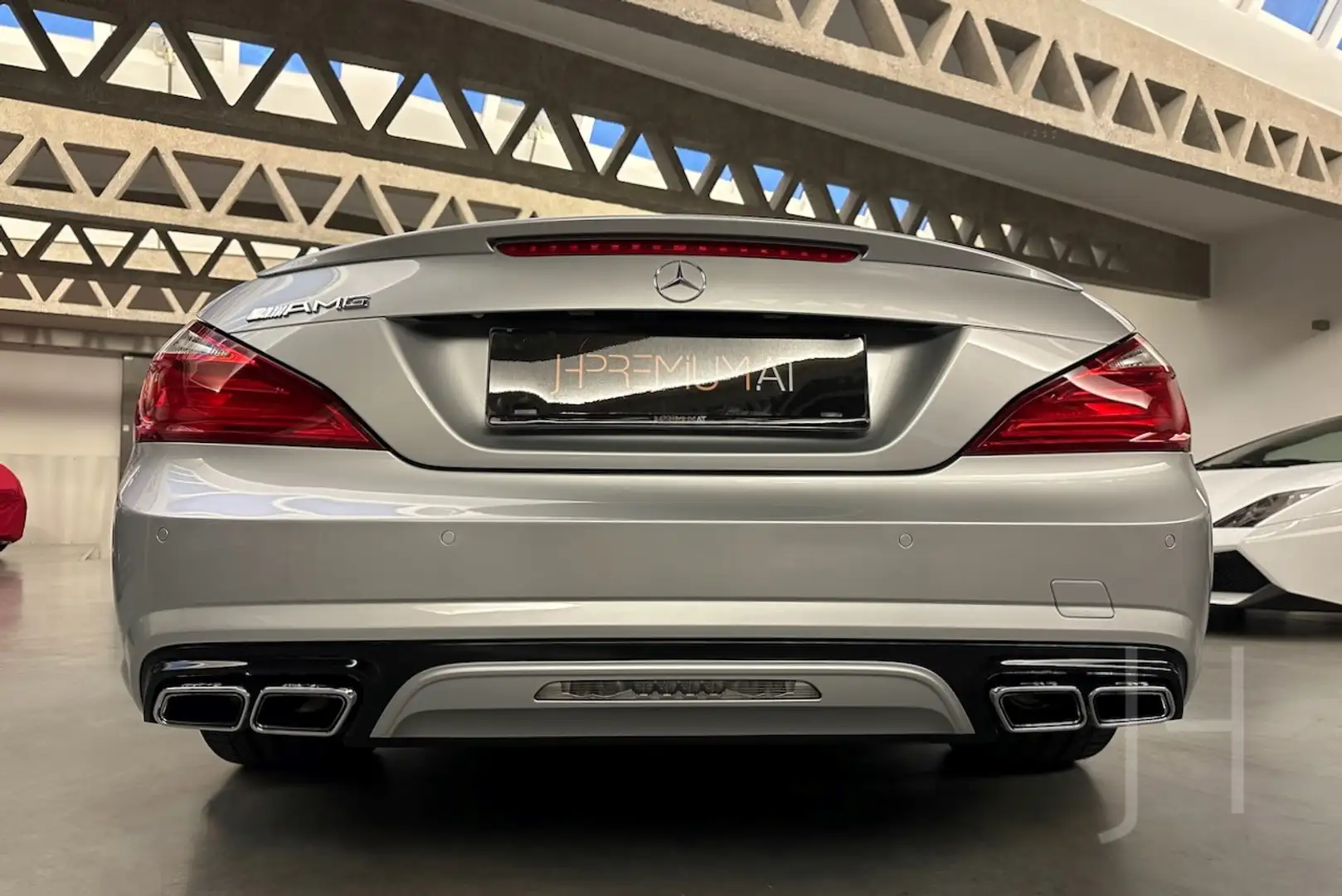 Mercedes-Benz SL 500 AMG Silver - 2