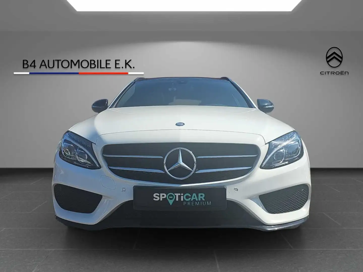 Mercedes-Benz C 220 d T 7G-TRONIC AMG Line Weiß - 2