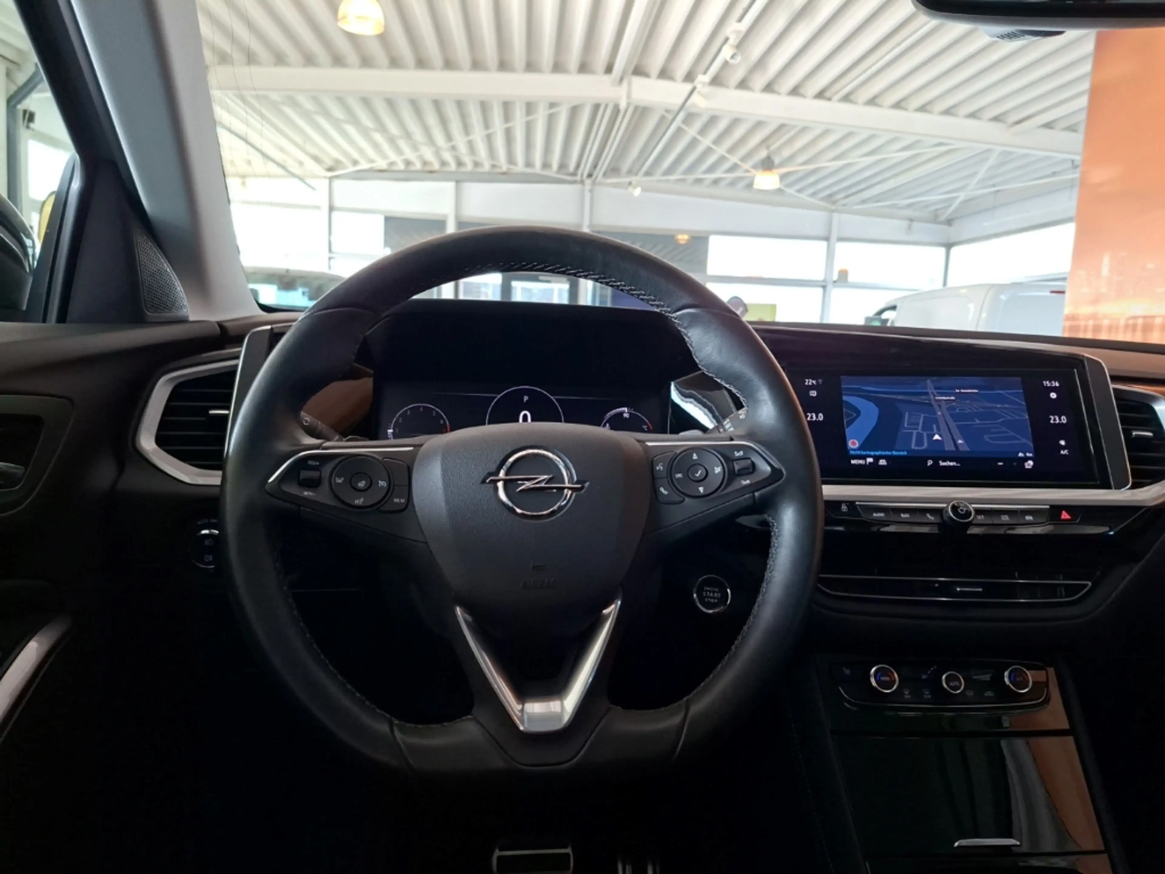Opel Grandland Elegance AHK-abnehmbar Navi Digitales Cockpit 360 — photo 14