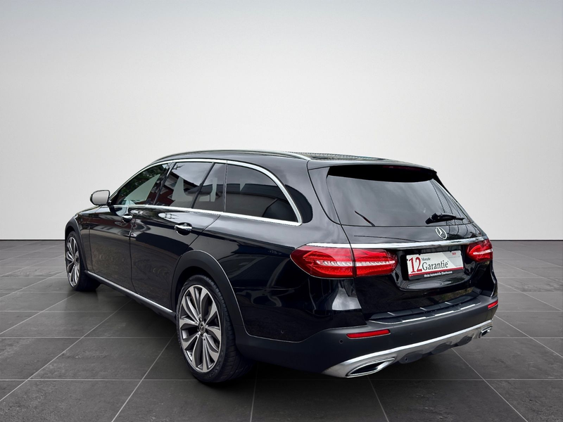 Mercedes-Benz E 400 T d 4M All-Terrain*360°*SOFT*PANORAM*DISTR — photo 4