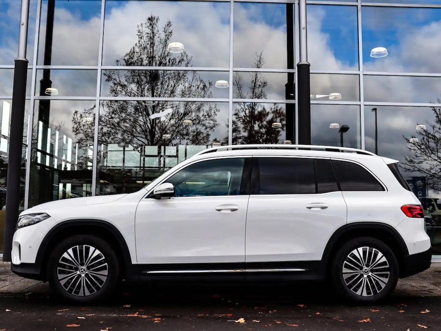 Mercedes-Benz EQB 350 4M Progressive-Advanced/AHK/Kamera/Flex Wit - 2