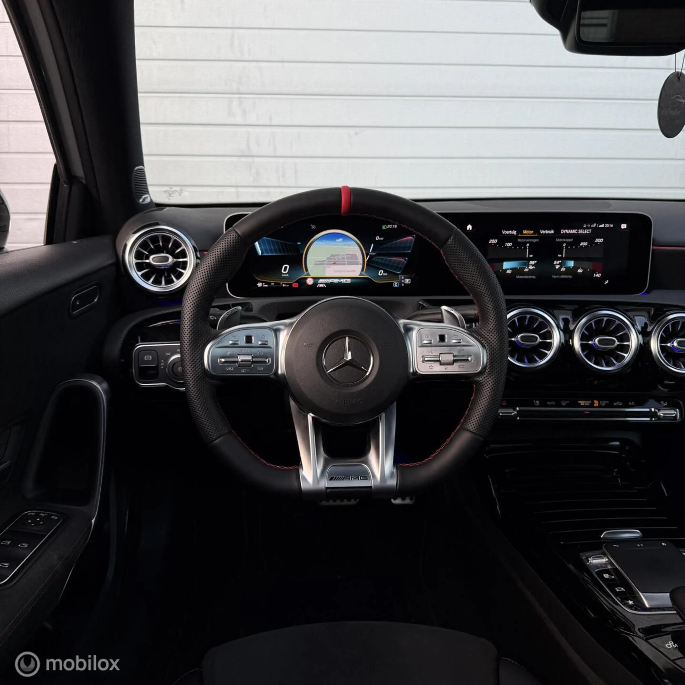 Mercedes-Benz A 35 AMG 4MATIC / AERO / HUD / PANO / BURMES — photo 8