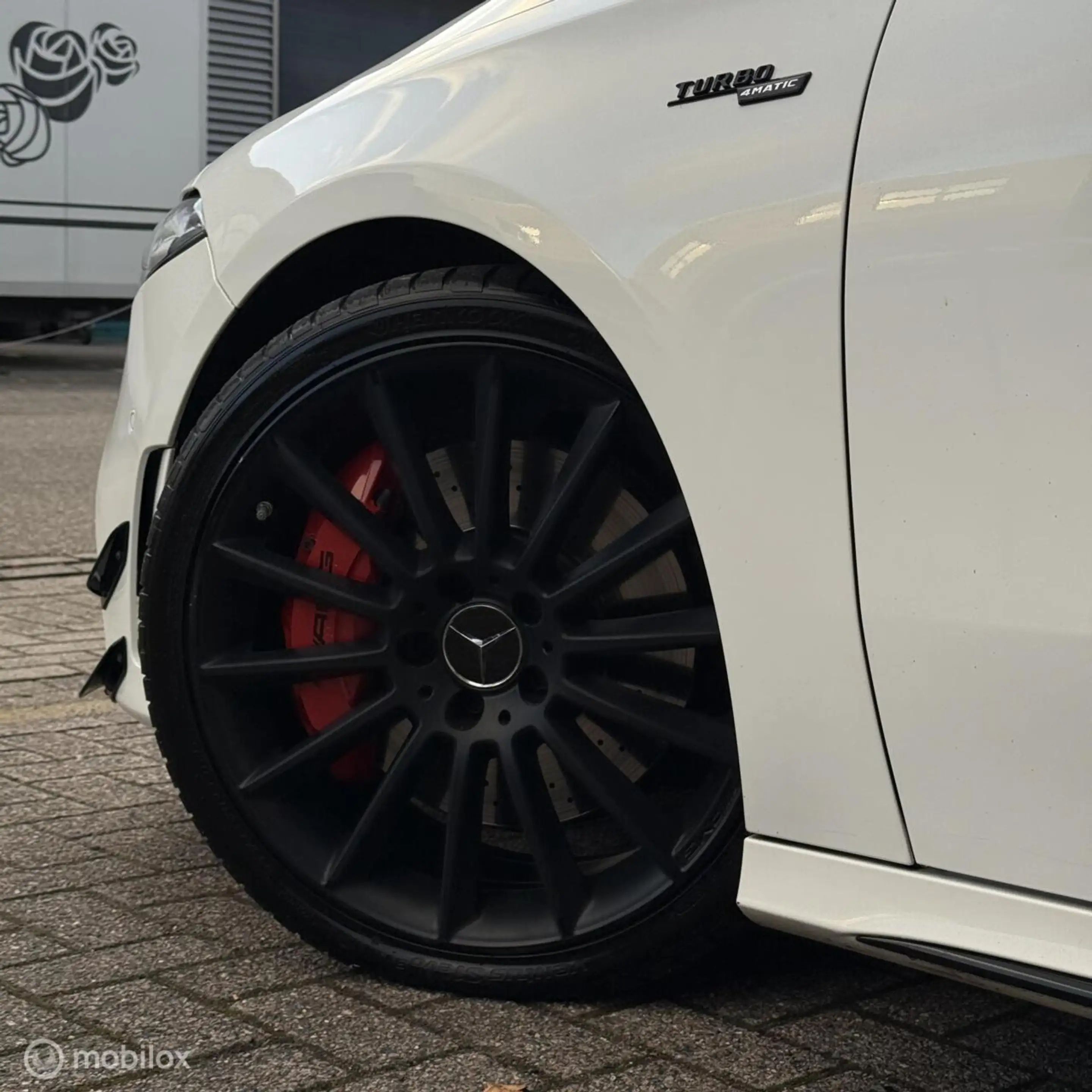 Mercedes-Benz A 35 AMG 4MATIC / AERO / HUD / PANO / BURMES — photo 23