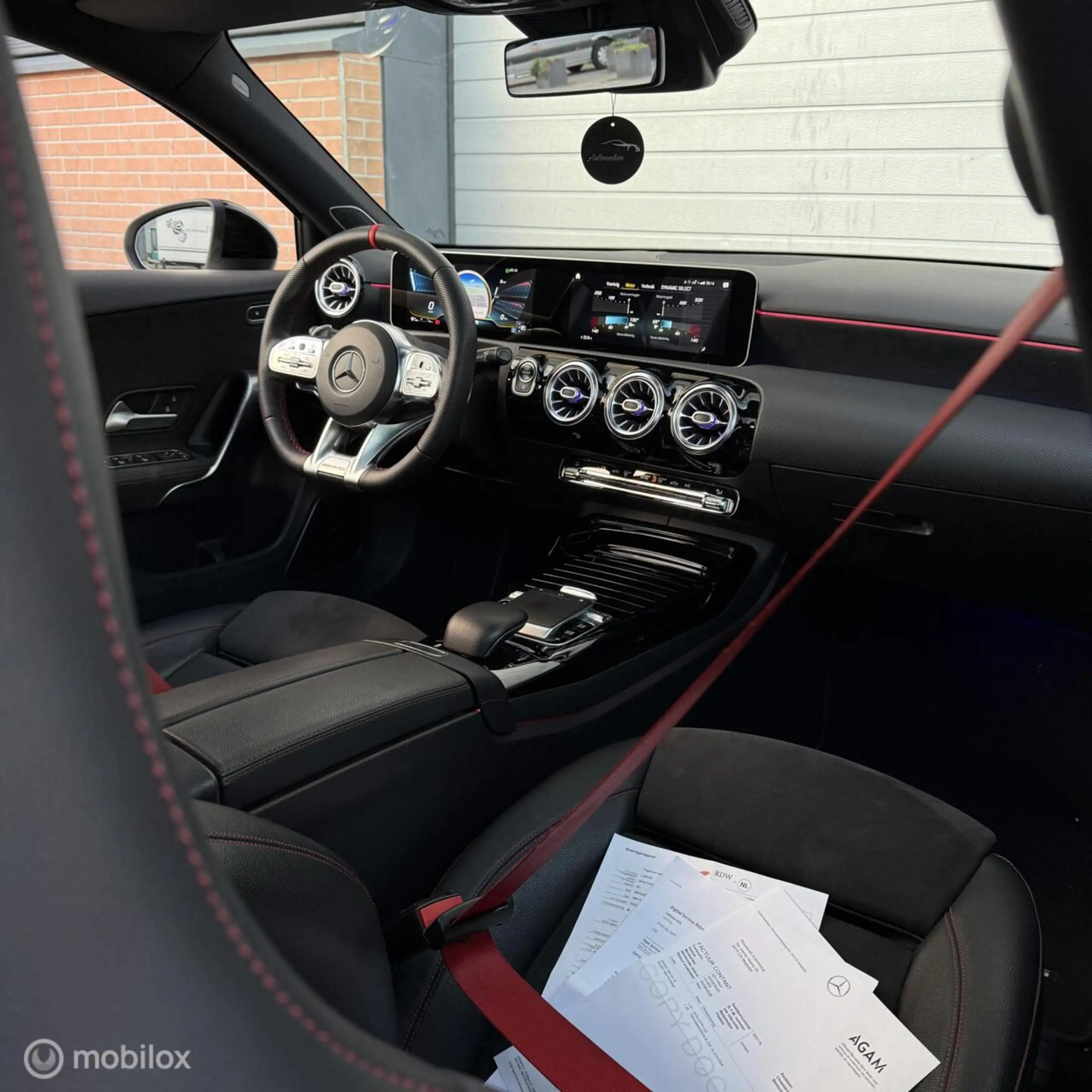 Mercedes-Benz A 35 AMG 4MATIC / AERO / HUD / PANO / BURMES — photo 7