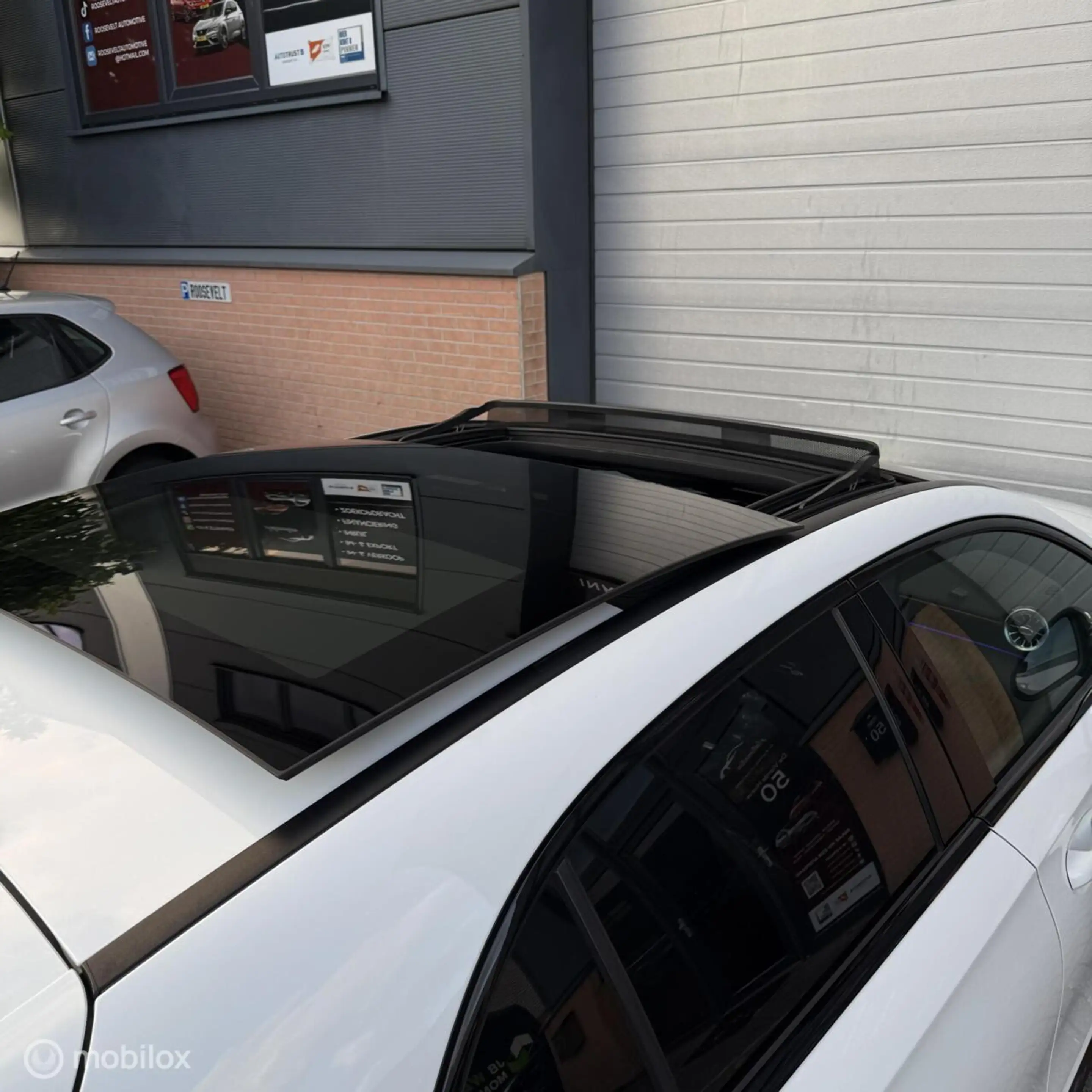 Mercedes-Benz A 35 AMG 4MATIC / AERO / HUD / PANO / BURMES — photo 21
