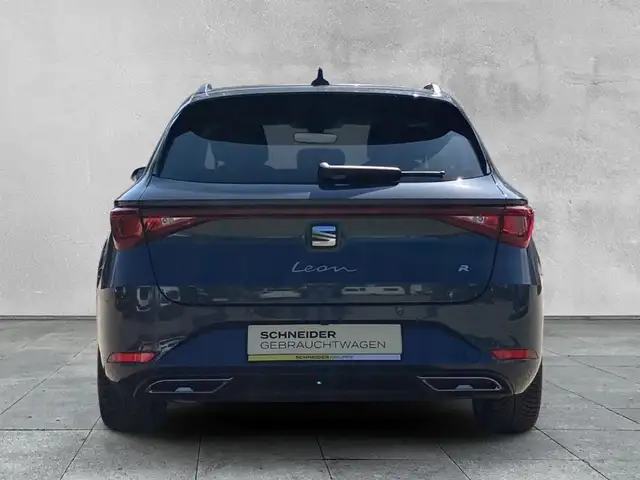 Seat Leon view 4