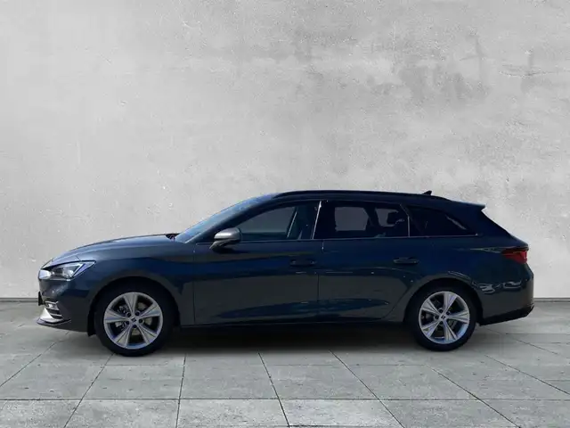 Seat Leon view 2
