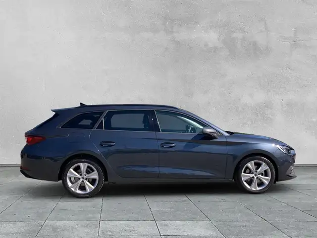Seat Leon view 6