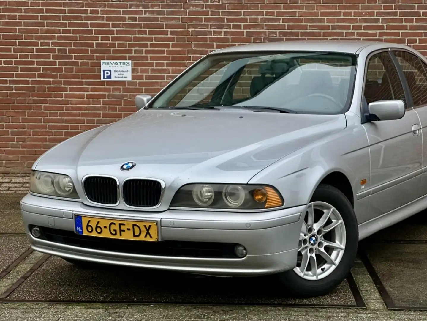BMW 525 5-serie 525i Executive |Automaat |Airco |Nieuwe AP Gri - 2