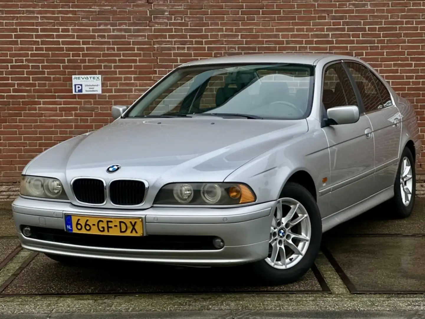 BMW 525 5-serie 525i Executive |Automaat |Airco |Nieuwe AP Gri - 1