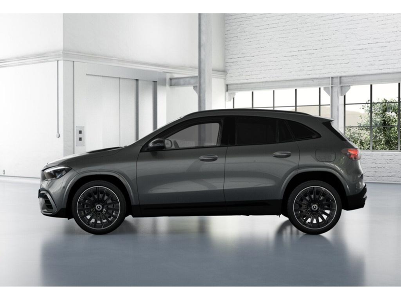 Mercedes-Benz GLA 180 AMG-Sport+Night+Ambiente+AHK+Cam+LED+PTS — photo 4