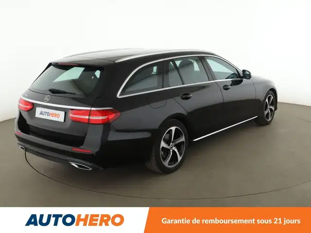 Mercedes-Benz E-Class view 6