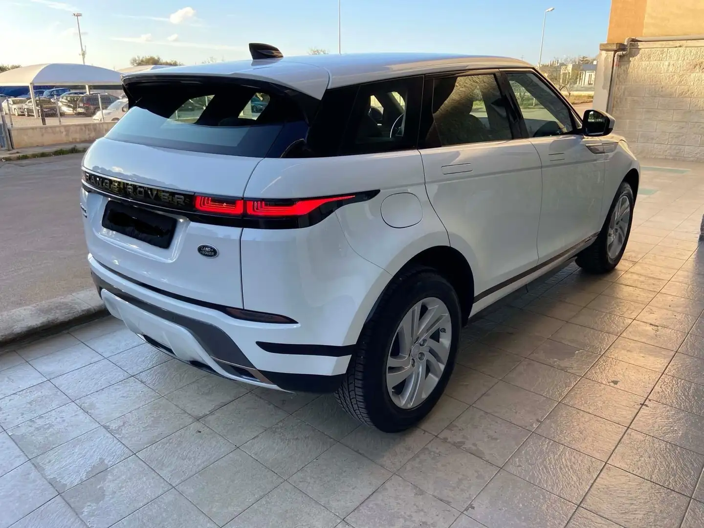 Land Rover Range Rover Evoque 2.0d i4 mhev R-Dynamic SE awd 150cv auto - 2