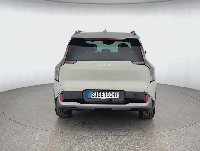 Kia Ev9 view 4