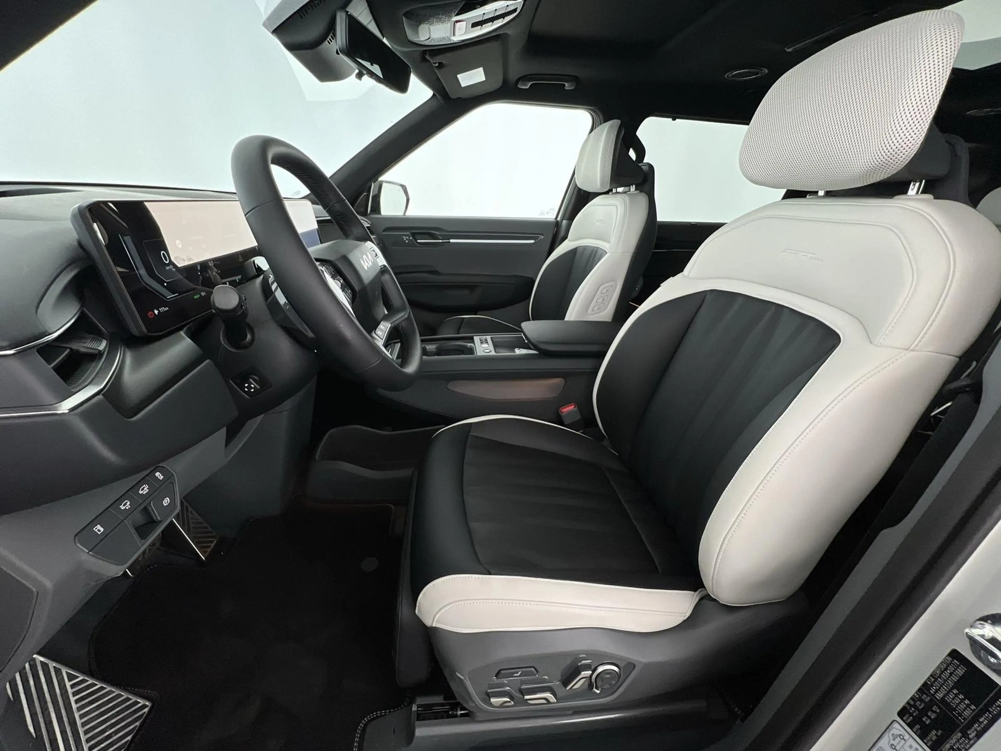 Kia EV9 GT-Line 4WD*NAVI*SHZ*360°K*uvm — photo 7