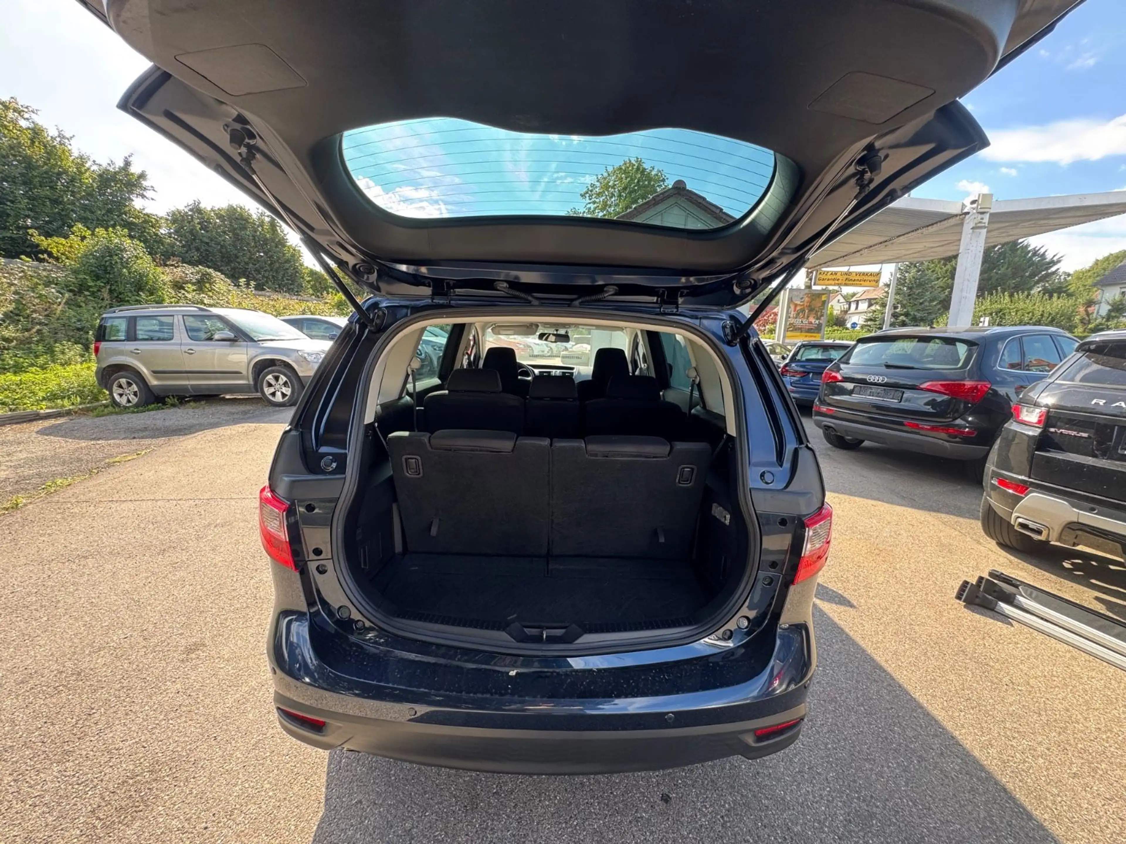 Mazda 5 Sendo*NAVI*KAM*beideseitigeSchiebetüren*7sitze — photo 10