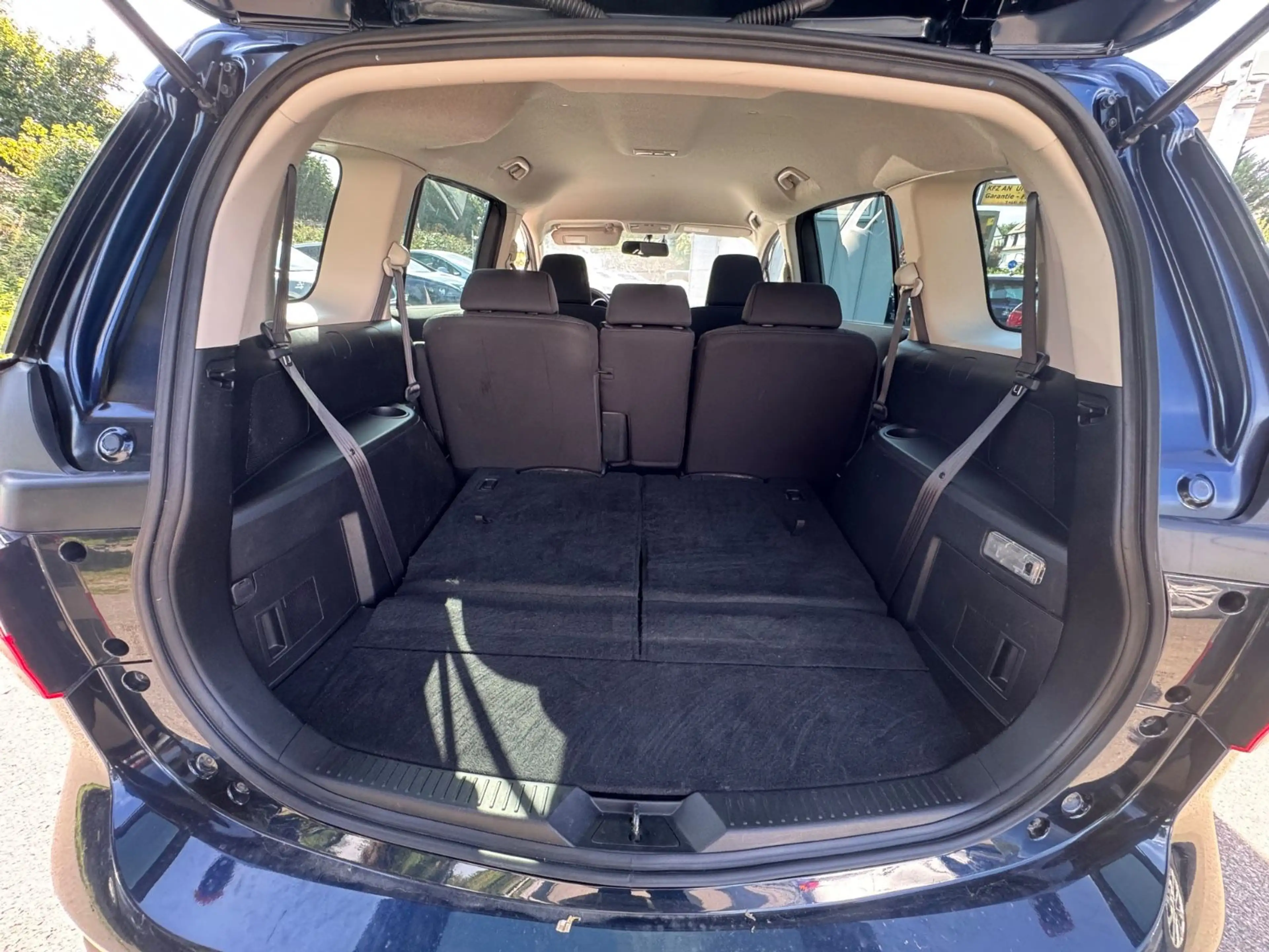 Mazda 5 Sendo*NAVI*KAM*beideseitigeSchiebetüren*7sitze — photo 14