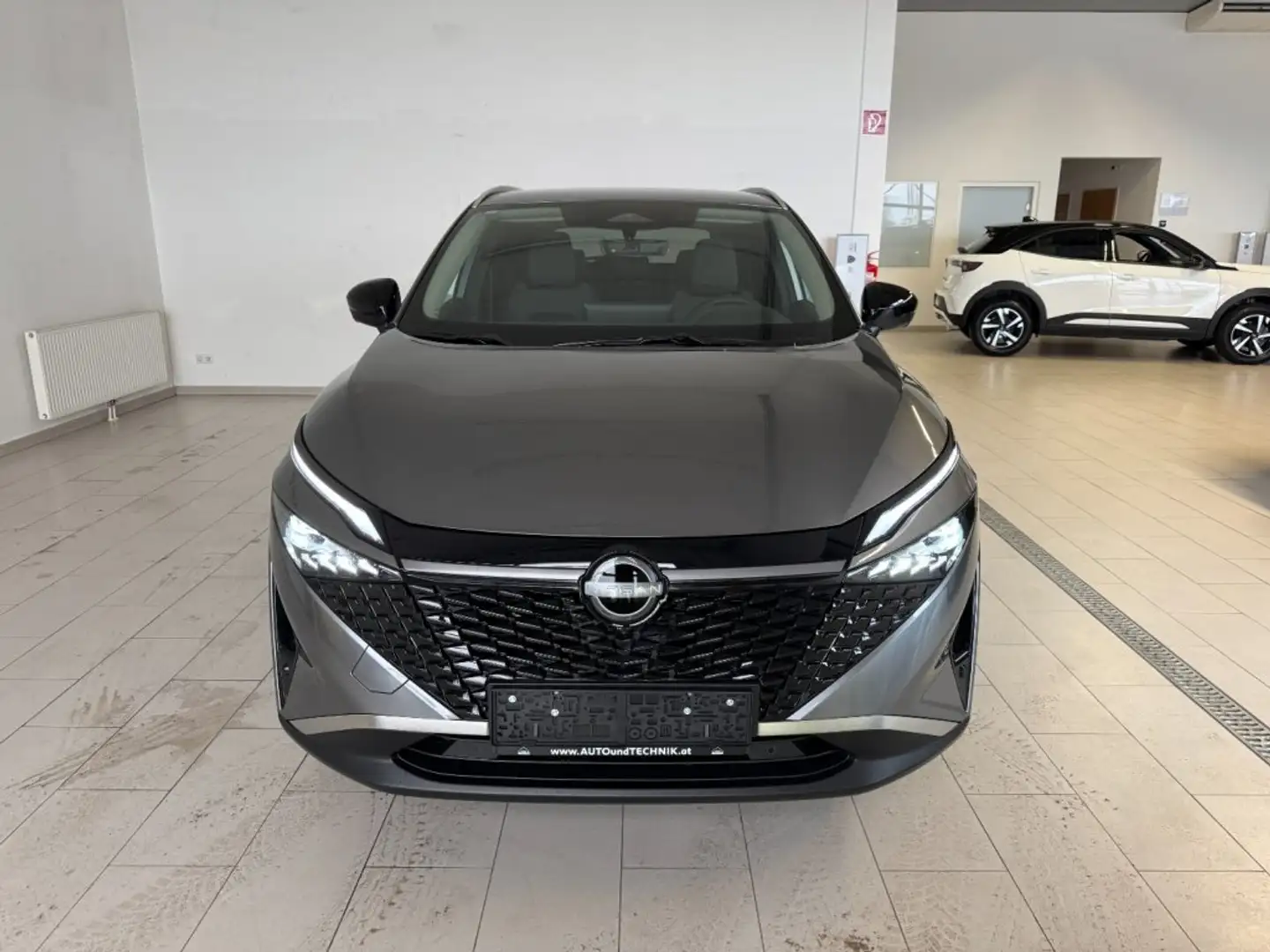 Nissan Qashqai+2 Nissan Qashqai e-power N-Connecta Automatik Grau - 1