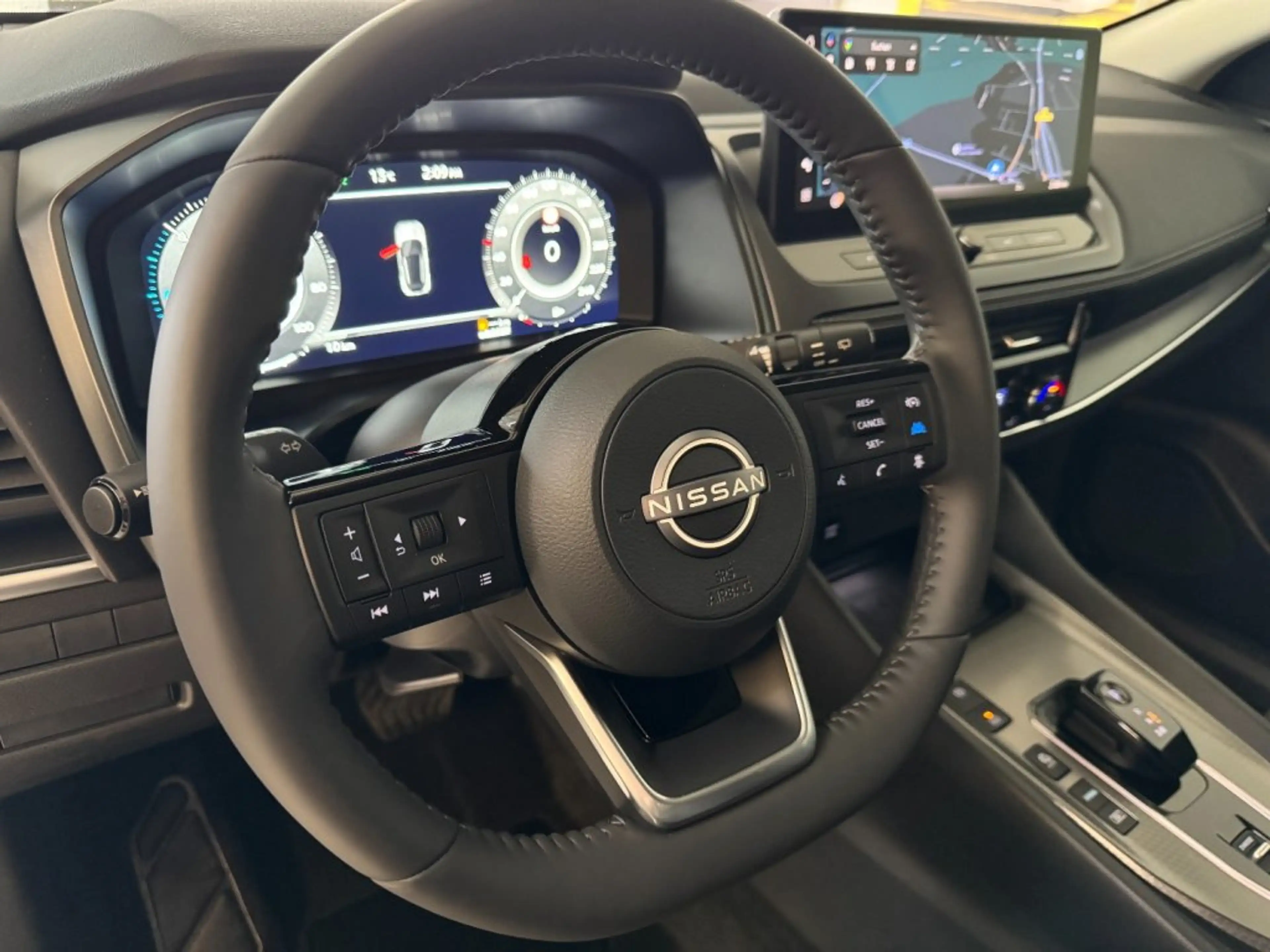 Nissan Qashqai+2 NIssan Qashqai N-Connecta — photo 7