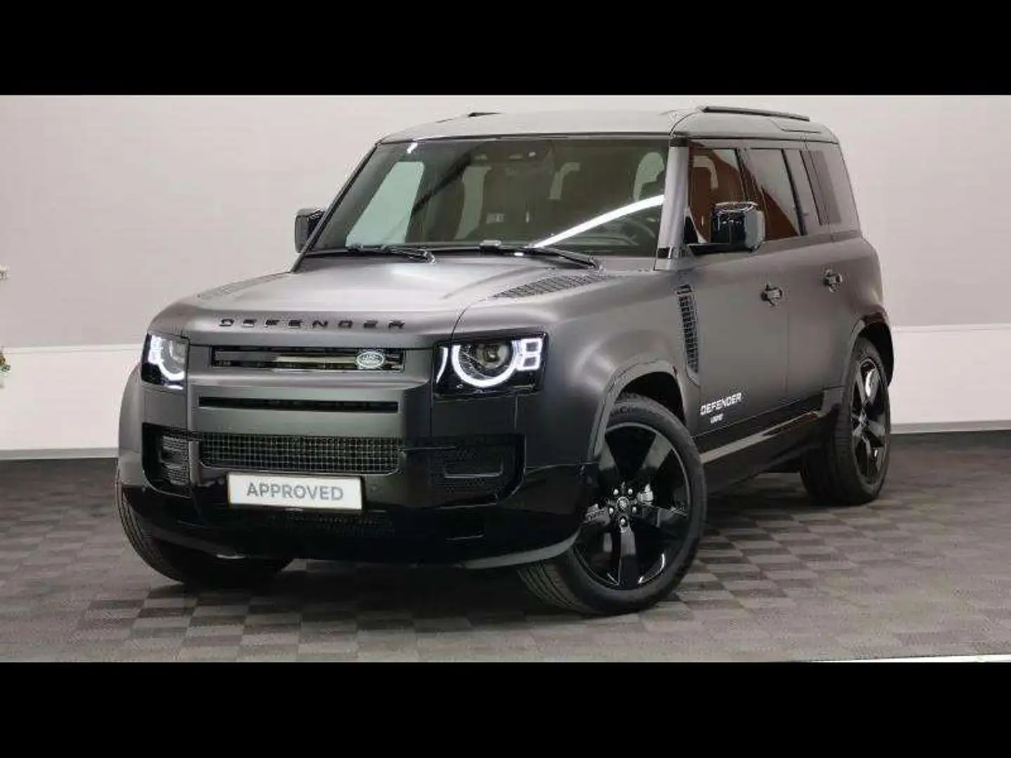 Land Rover Defender 110 D250 X-Dynamic SE AWD Auto Noir - 1