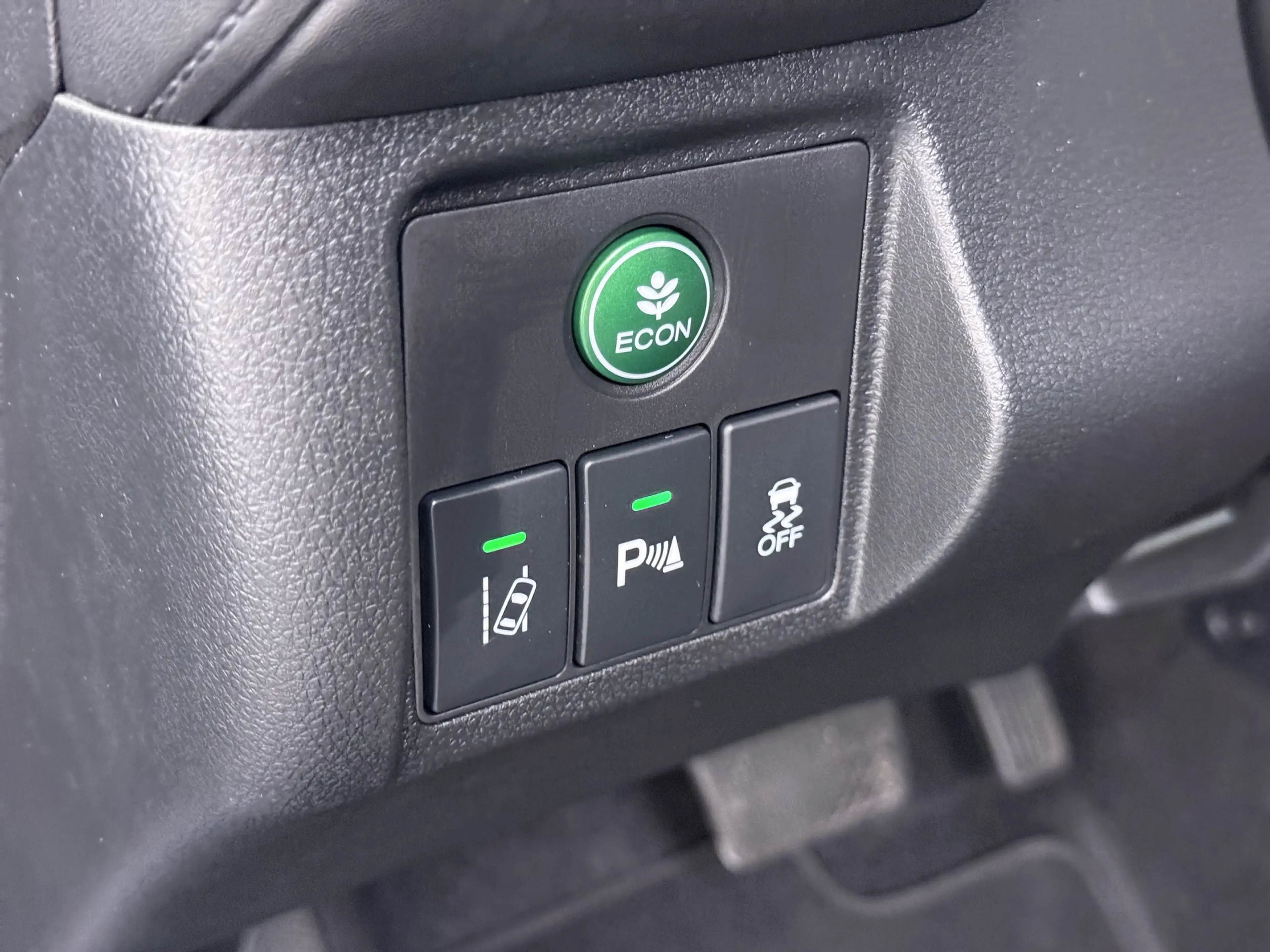 Honda HR-V 1.5 i-VTEC 130pk CVT Executive — photo 18