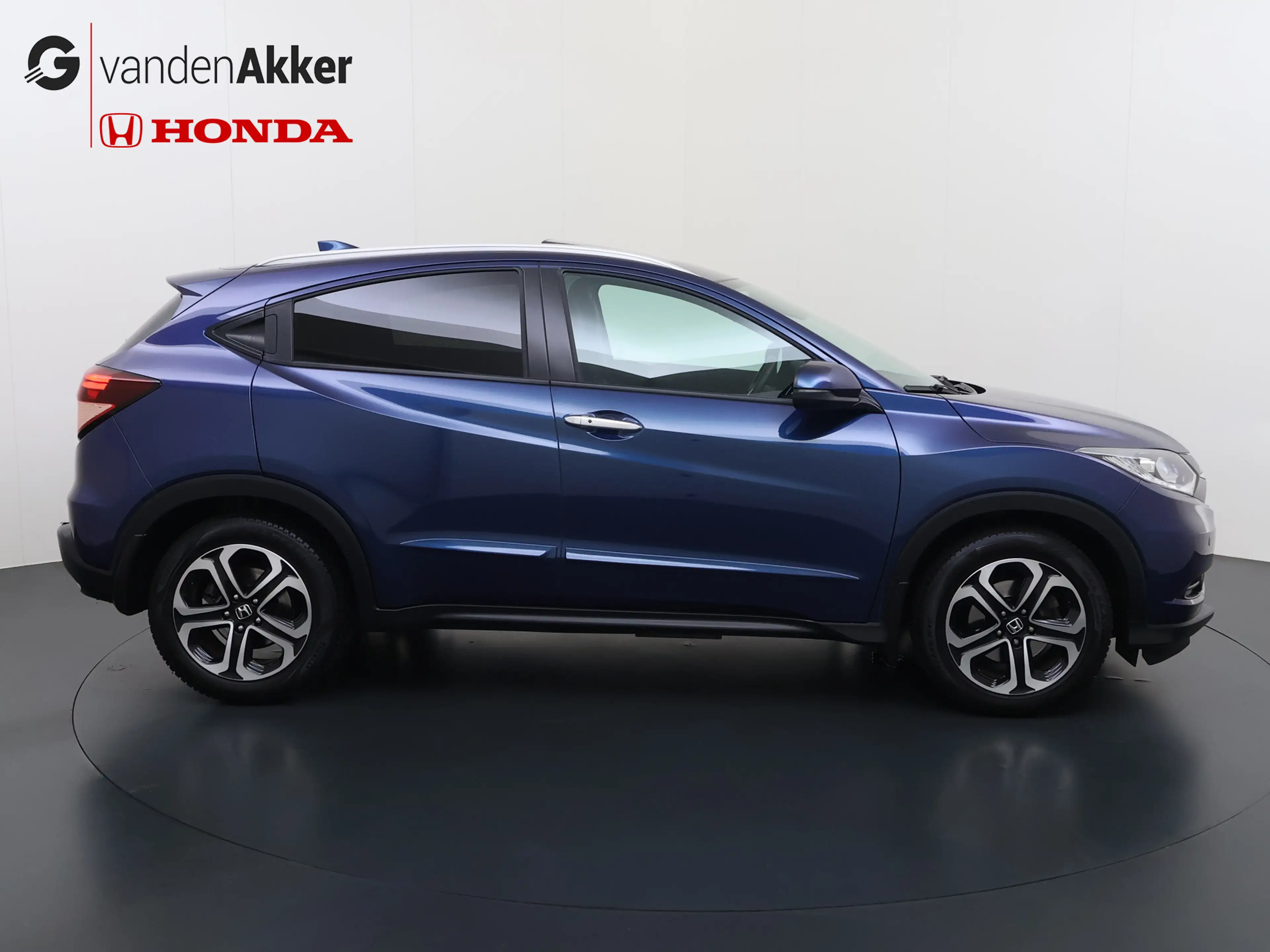 Honda HR-V 1.5 i-VTEC 130pk CVT Executive — photo 6