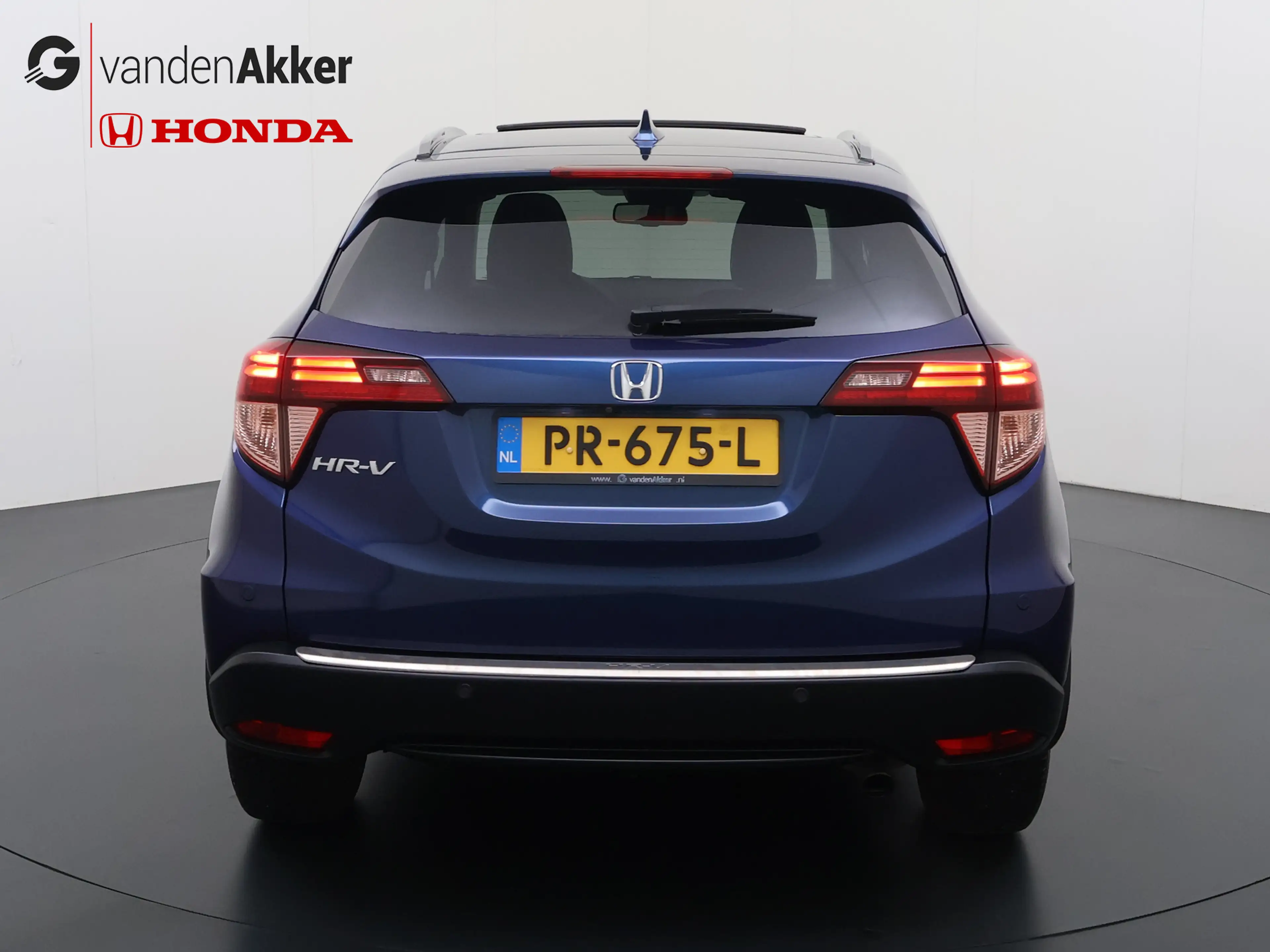 Honda HR-V 1.5 i-VTEC 130pk CVT Executive — photo 4