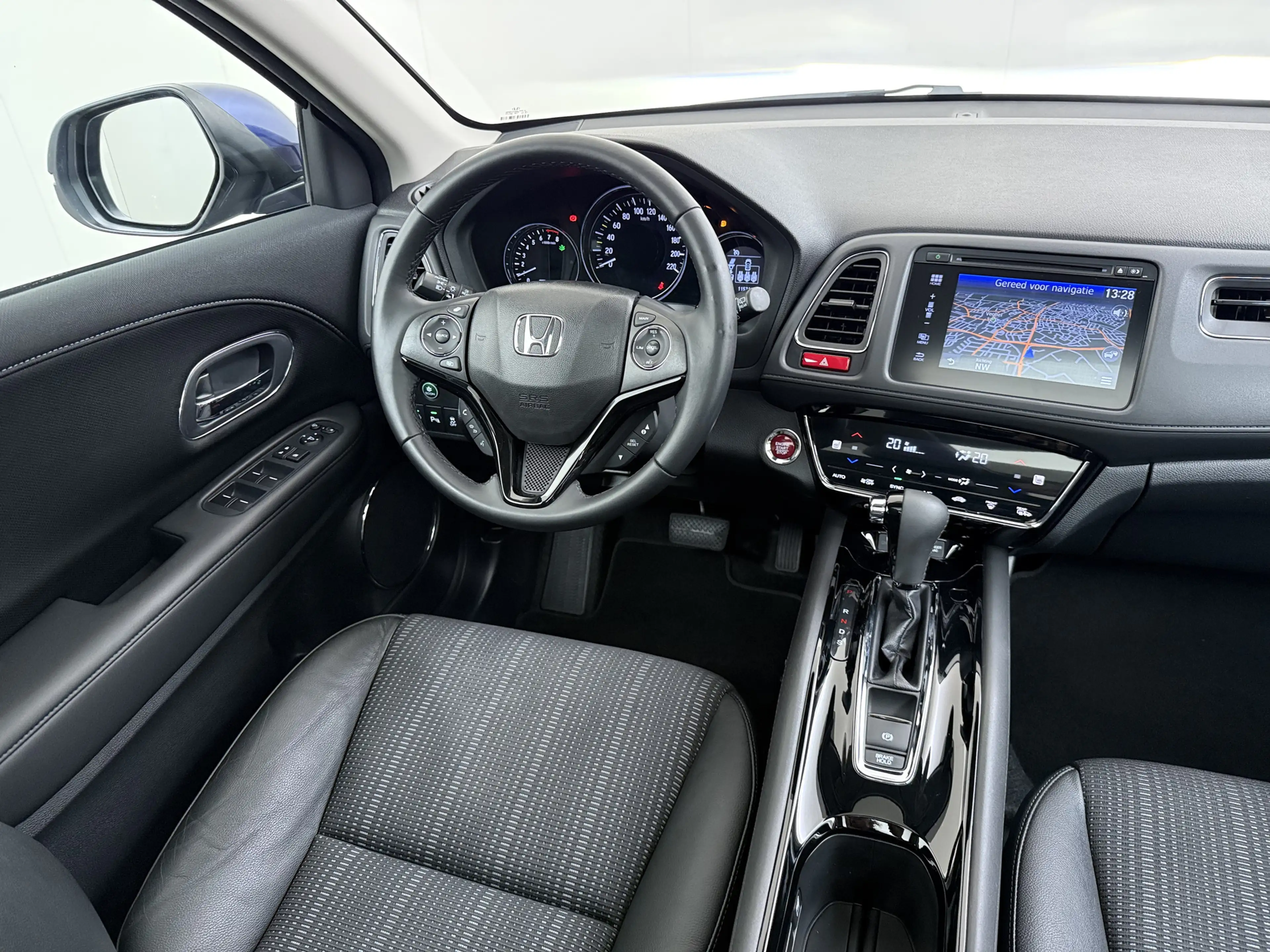Honda HR-V 1.5 i-VTEC 130pk CVT Executive — photo 22