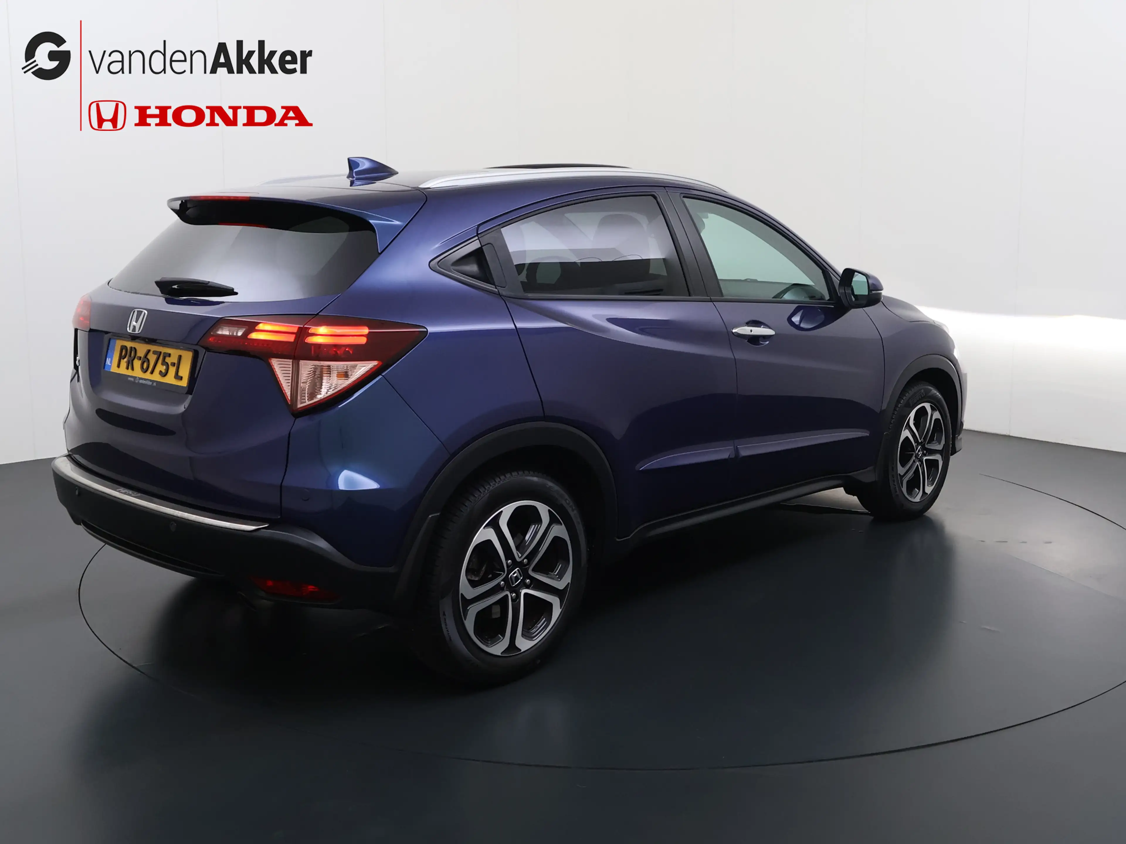 Honda HR-V 1.5 i-VTEC 130pk CVT Executive — photo 5