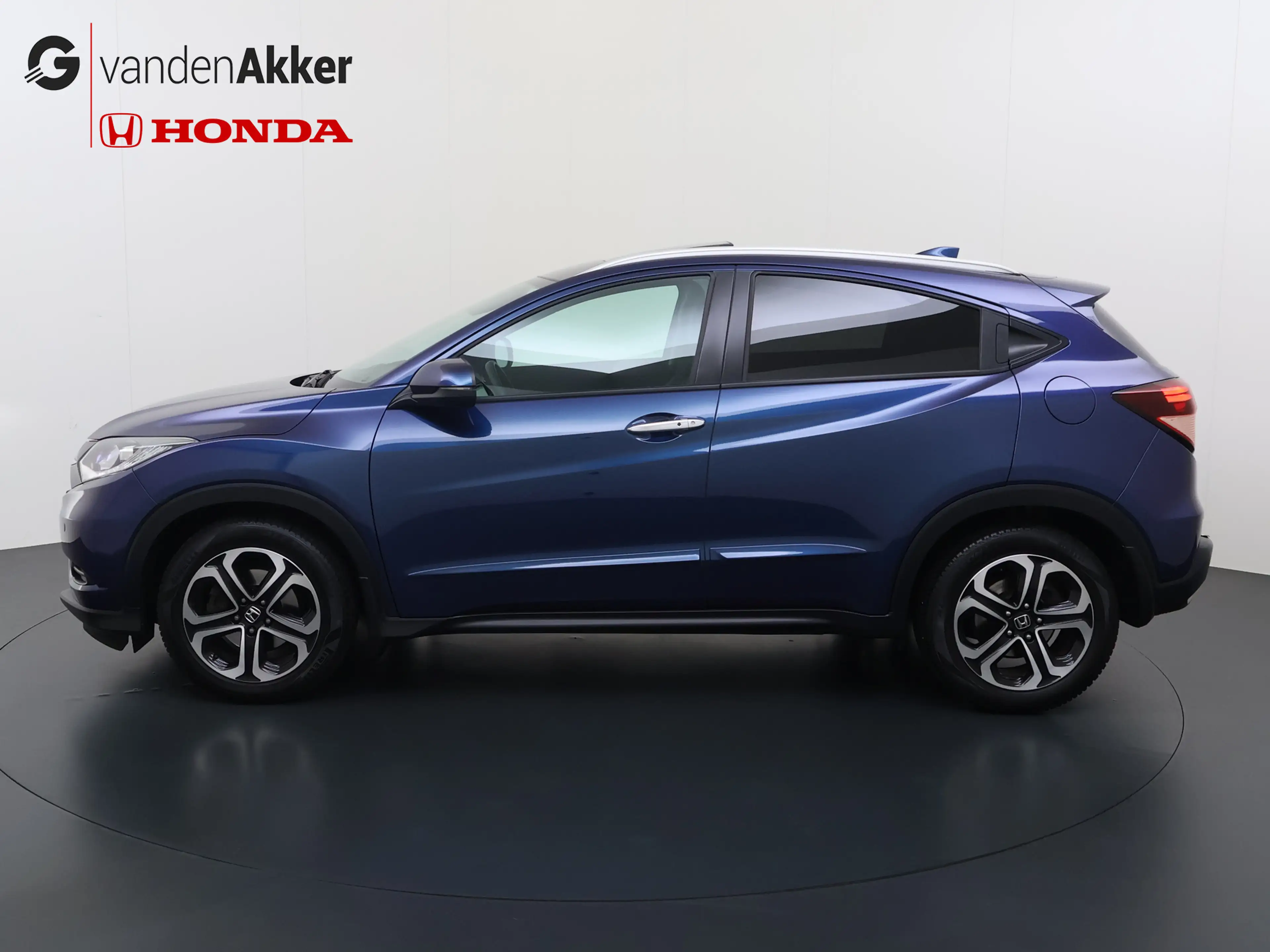 Honda HR-V 1.5 i-VTEC 130pk CVT Executive — photo 2
