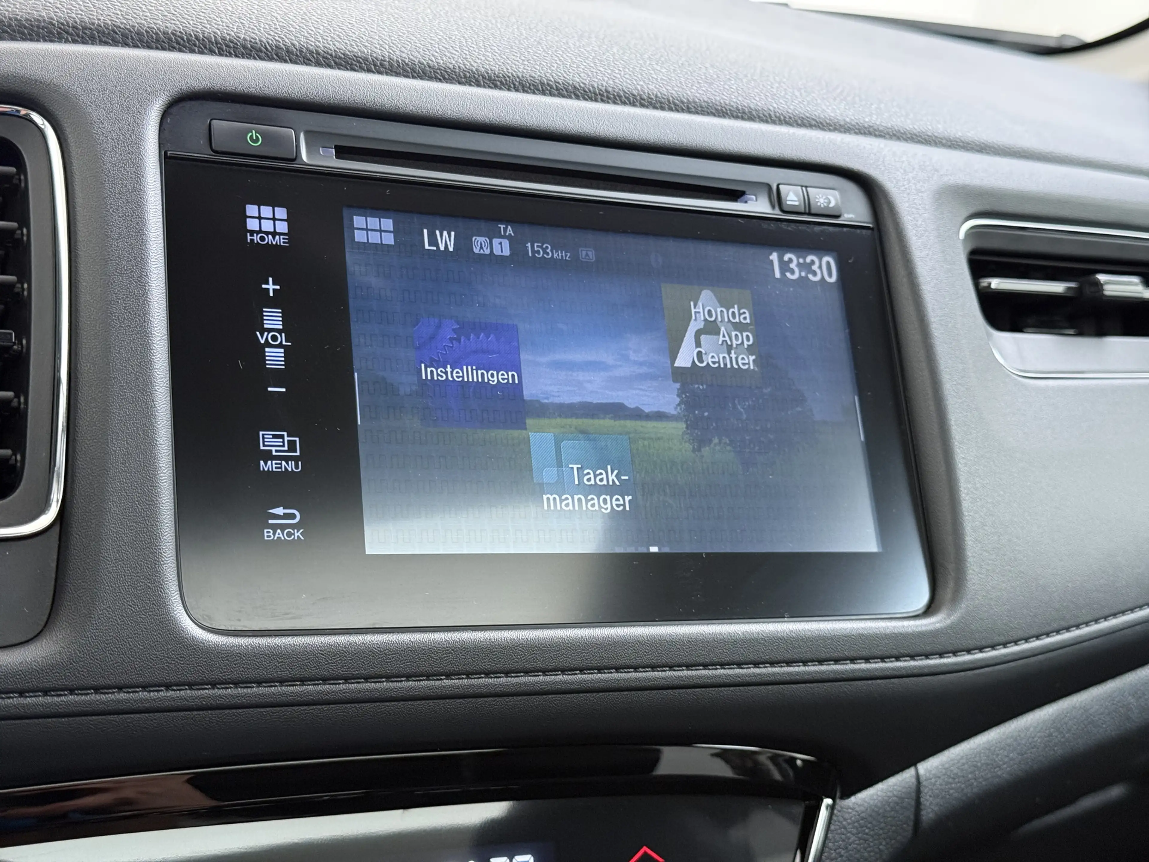 Honda HR-V 1.5 i-VTEC 130pk CVT Executive — photo 31