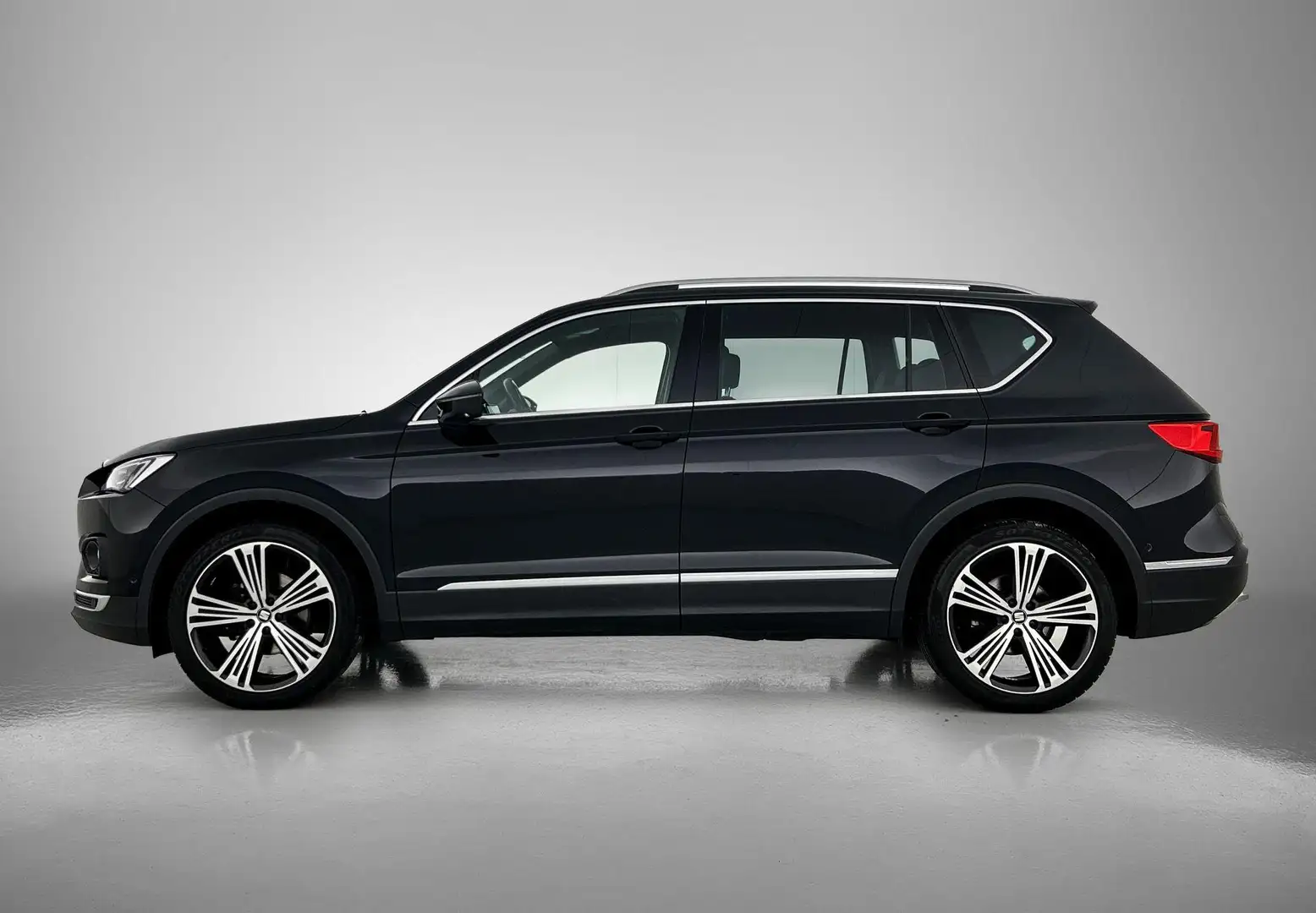 SEAT Tarraco 1.5 TSI Xcellence | ELEK.LAADKLEP | DIGITAAL DASHB Zwart - 2