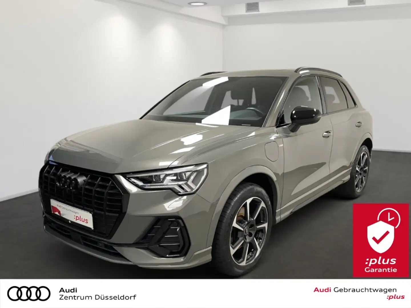 Audi Q3 45 TFSI e S line PANO MATRIX SONOS 360 Grau - 1