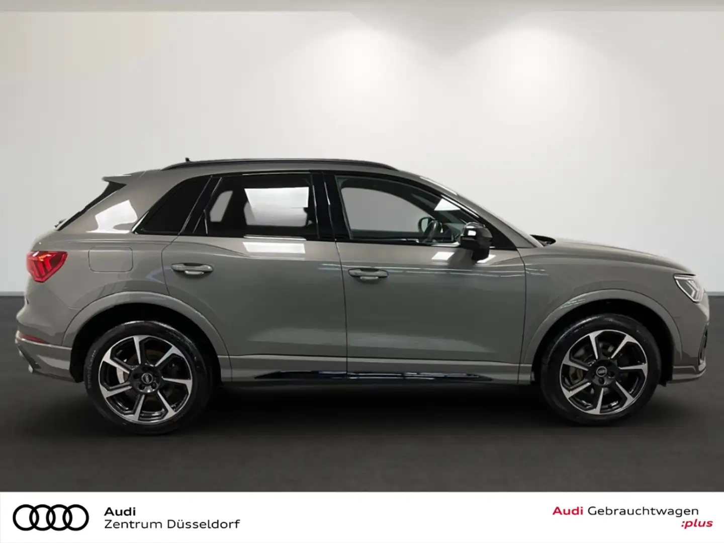 Audi Q3 45 TFSI e S line PANO MATRIX SONOS 360 Grau - 2