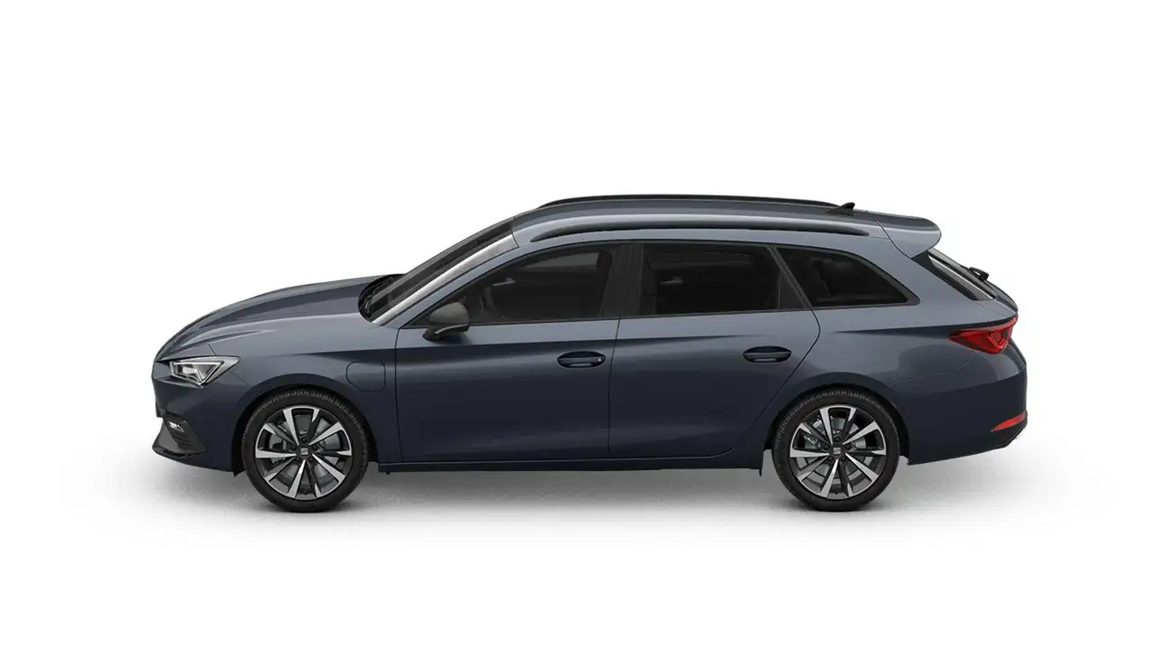 SEAT Leon e-Hybrid 2026 — фото 12
