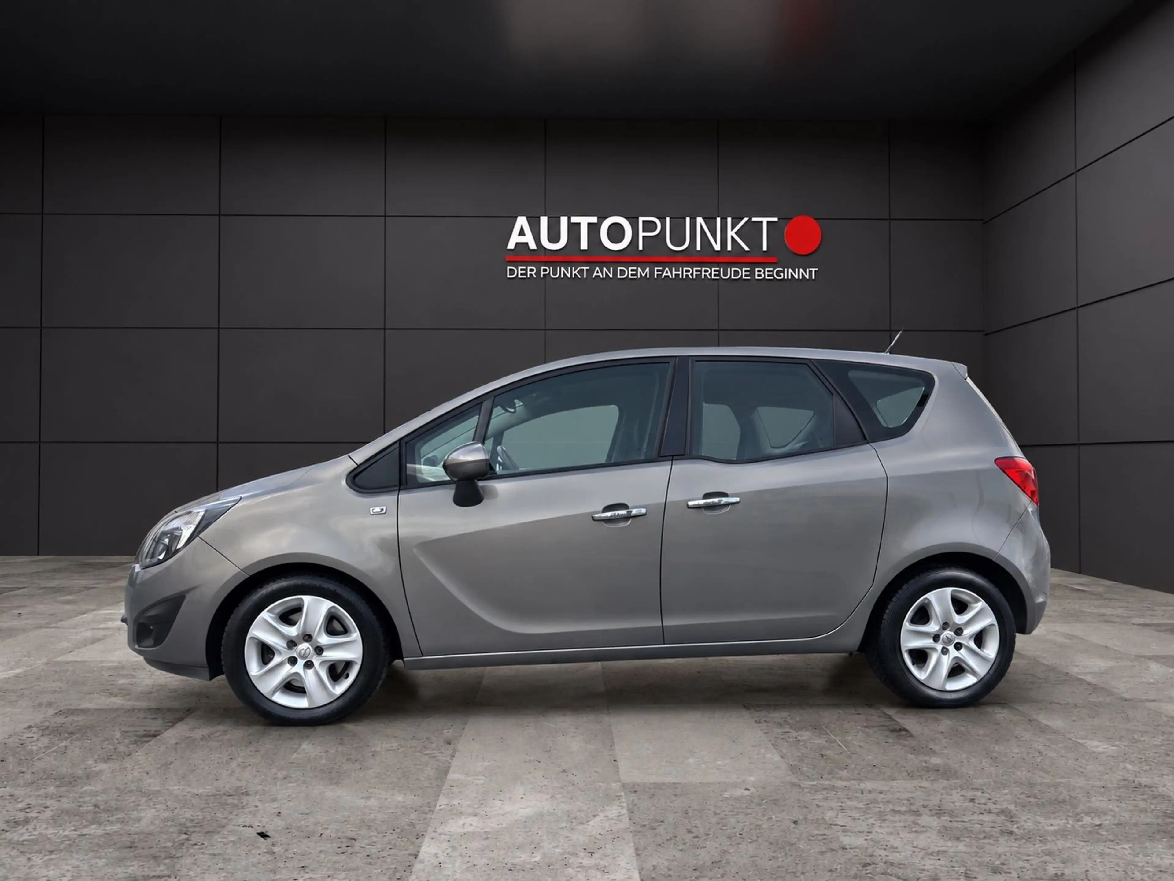 Opel Meriva B INNOVATION 1.7CDTI NAVI 88TKM PDC SHZ — photo 9