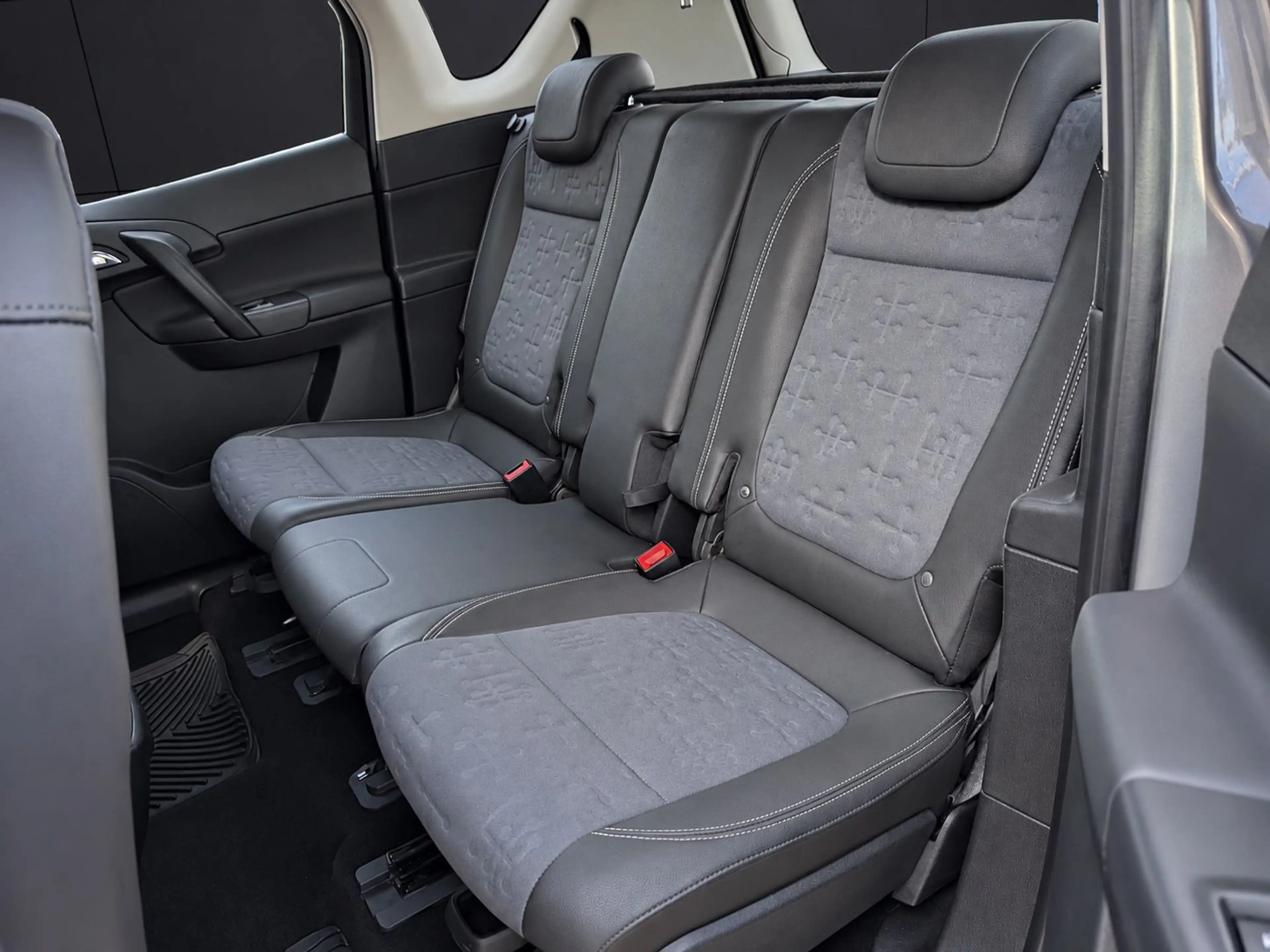 Opel Meriva B INNOVATION 1.7CDTI NAVI 88TKM PDC SHZ — photo 14