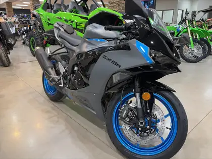 2026 Kawasaki Ninja ZX-6R in Guelph | TWO WHEEL MOTORSPORT - 69895513