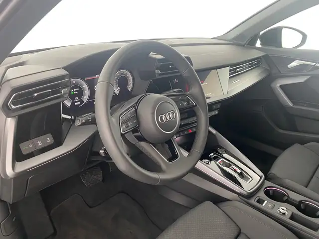 Audi A3 view 8