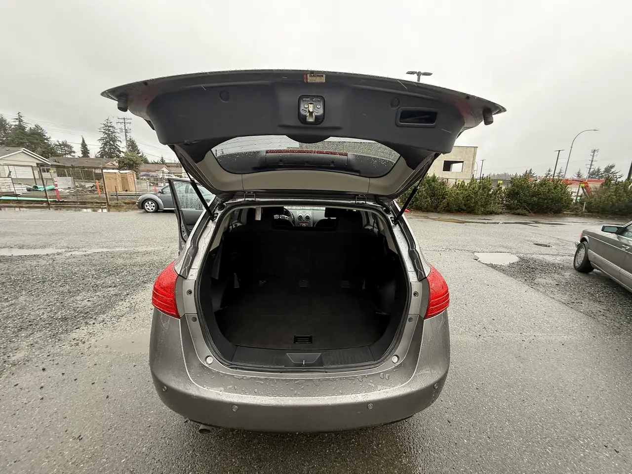 Nissan Rogue снимка Nissan Rogue