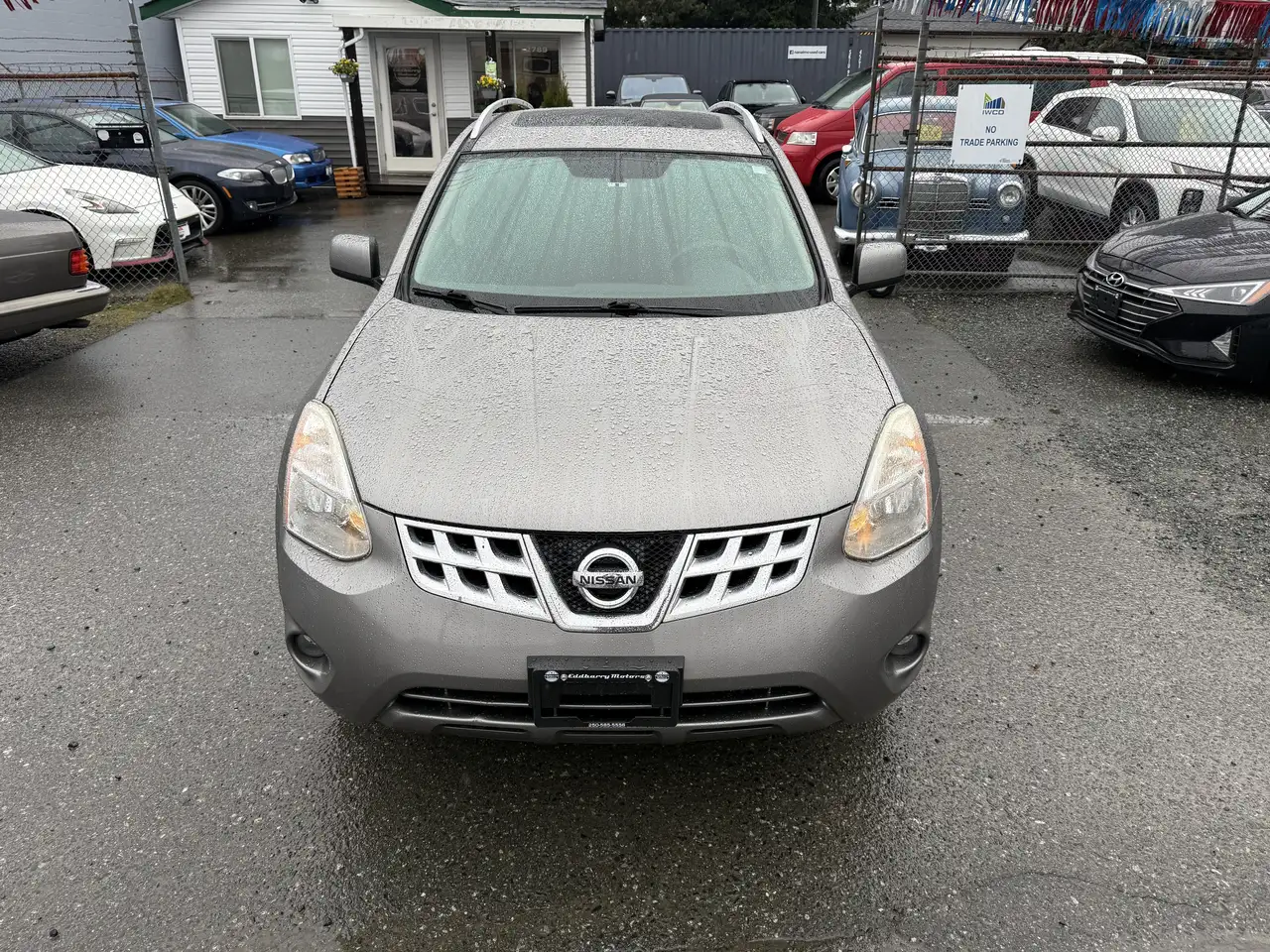 Nissan Rogue снимка Nissan Rogue