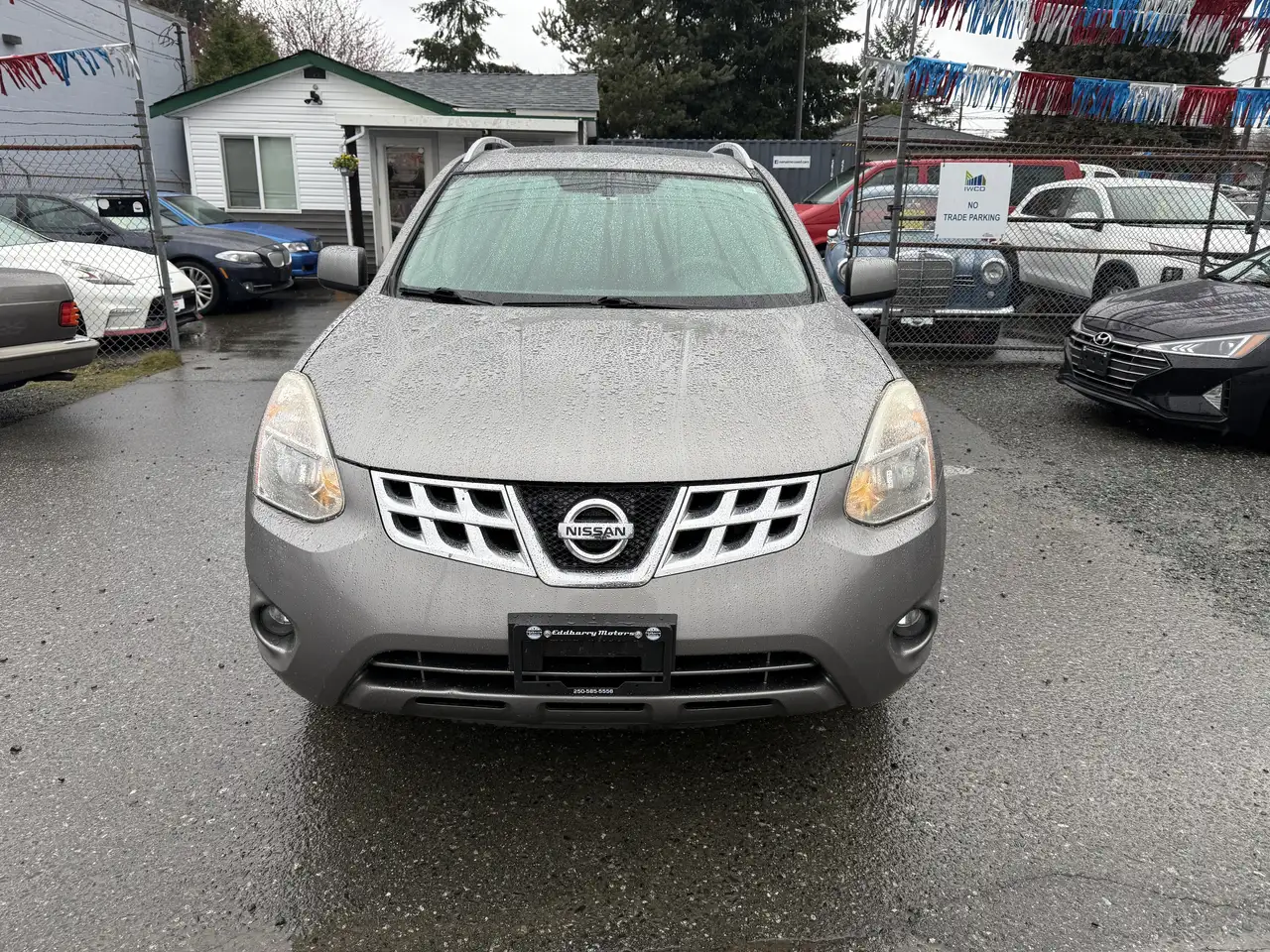 Nissan Rogue снимка Nissan Rogue