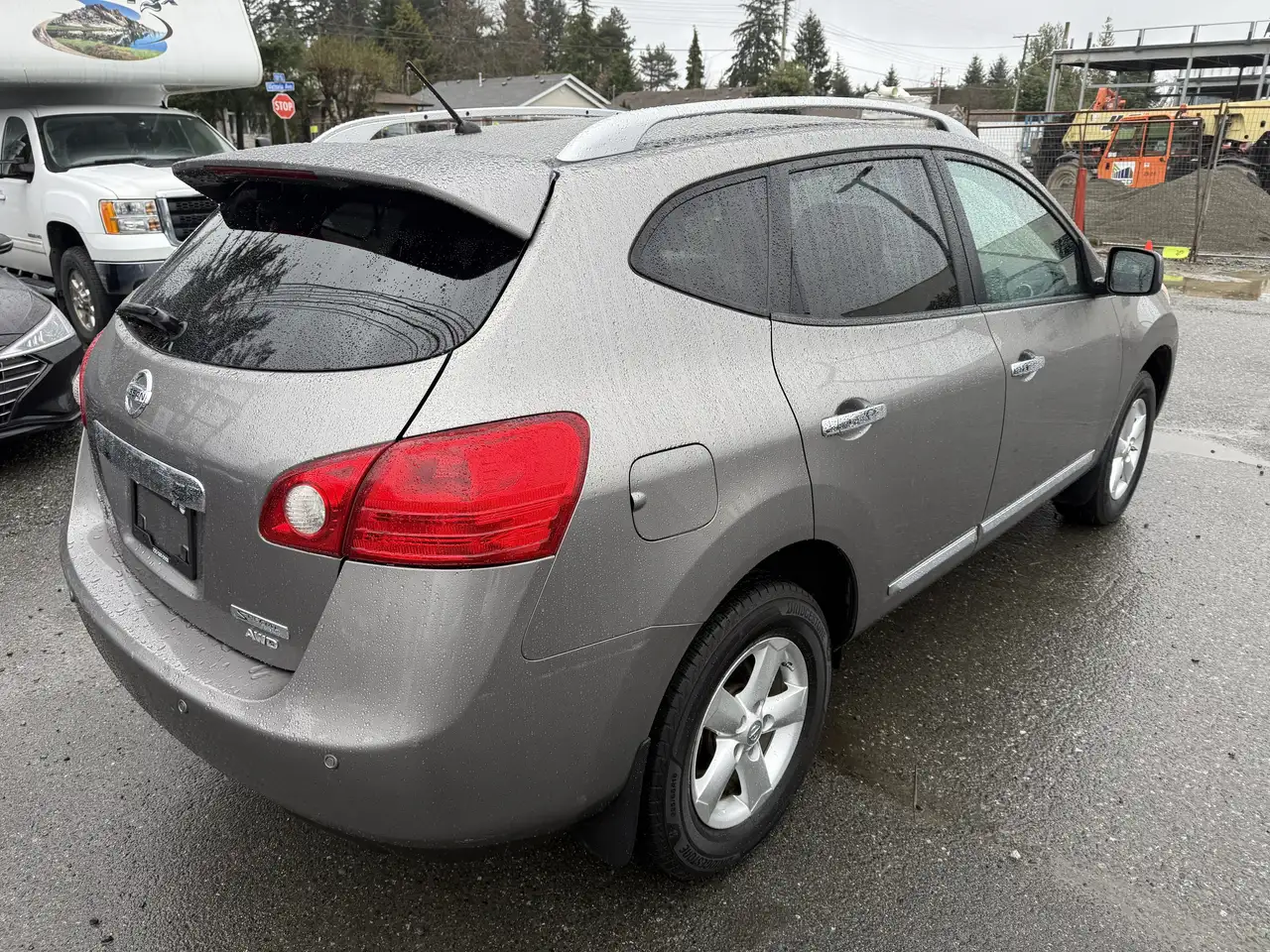 Nissan Rogue снимка Nissan Rogue