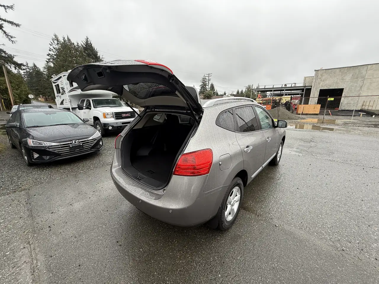 Nissan Rogue снимка Nissan Rogue