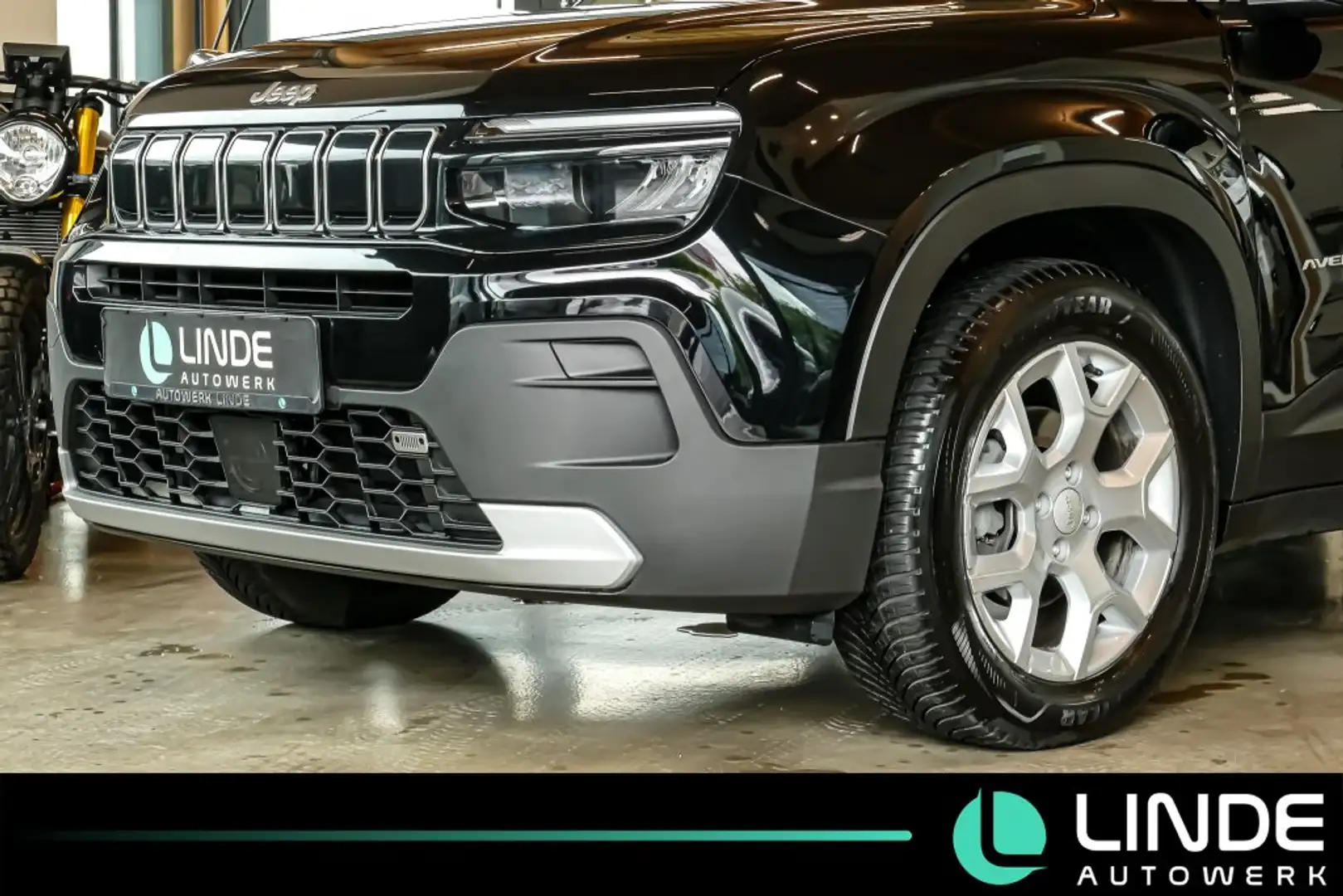 Jeep Avenger Altitude |CARPLAY|LED|ACC|SHZ|LANE Noir - 2