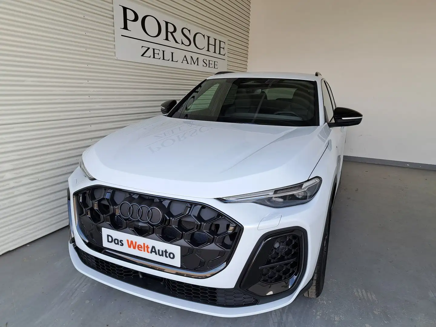 Audi Q5 e-hybrid quattro 220 KW Weiß - 1