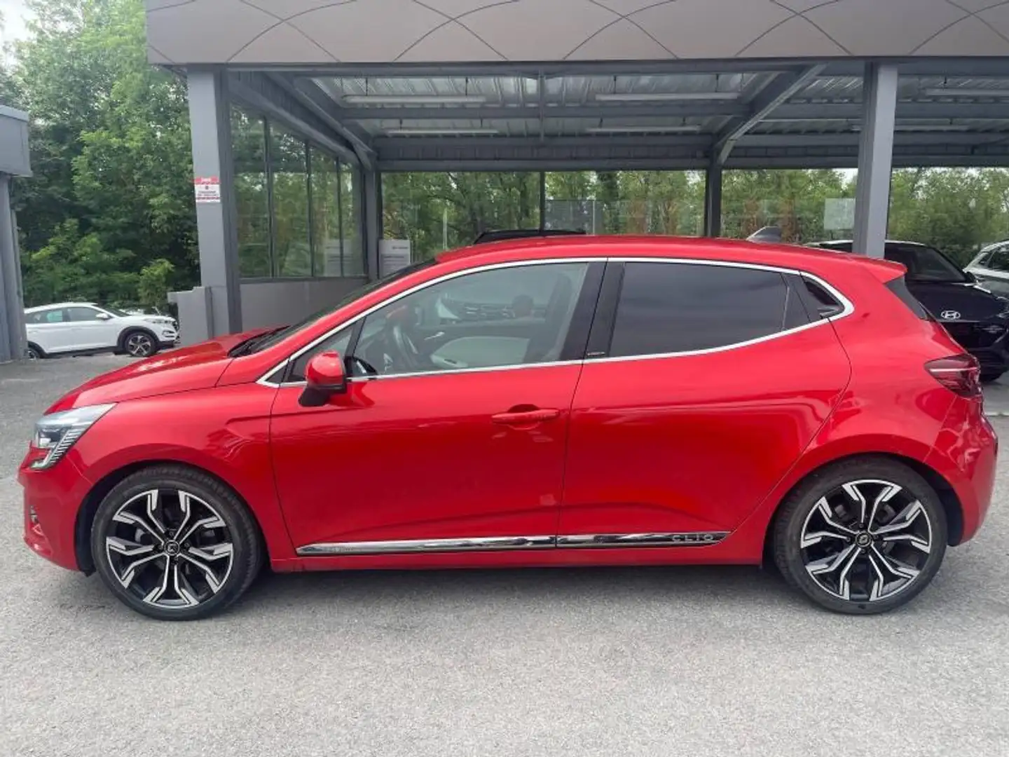 Renault Clio 1.6 E-Tech 140ch Intens Rouge - 2