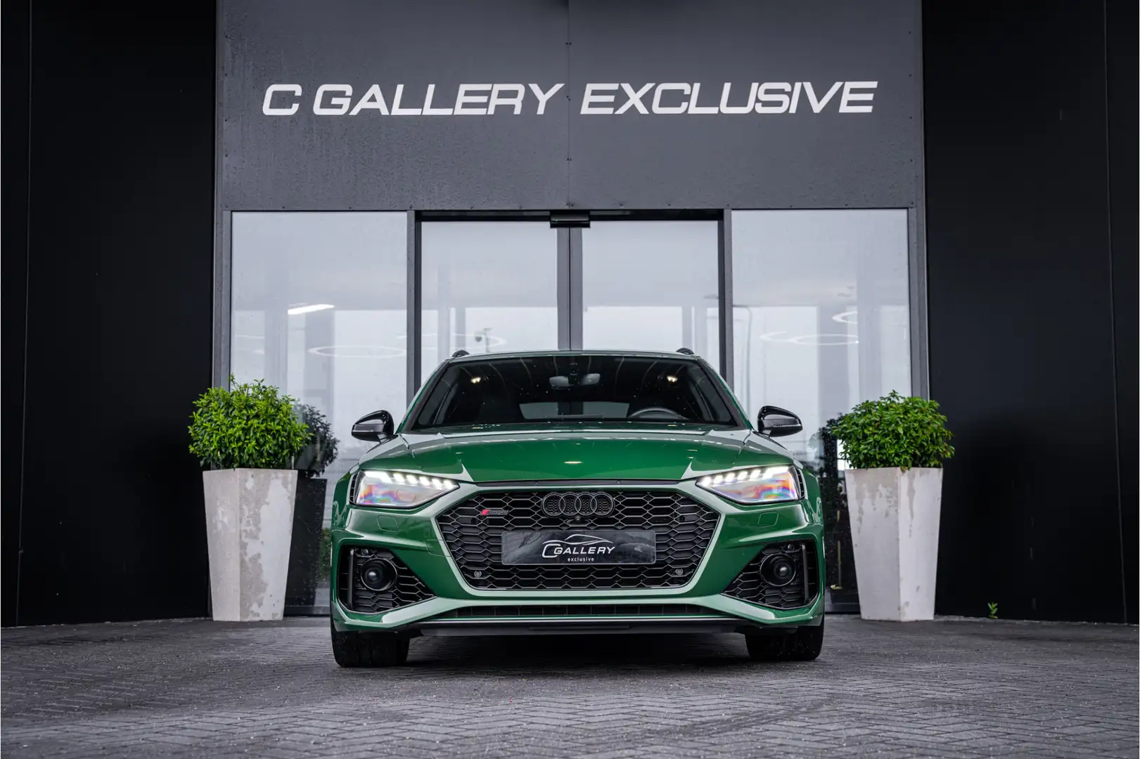 Audi RS4 Avant 2.9 TFSI quattro - Panorama | B&O | Carbon | Groen - 2