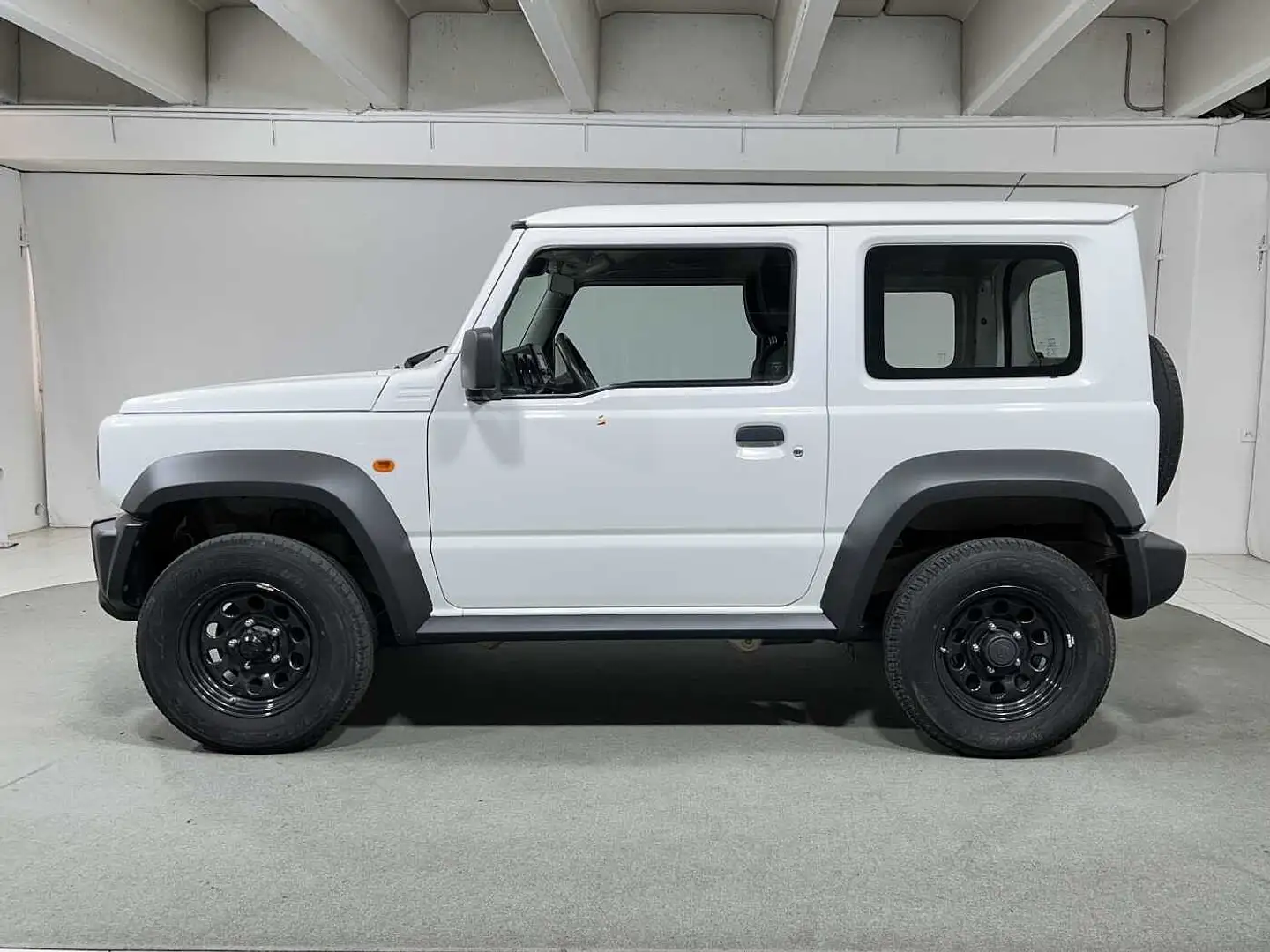 Suzuki Jimny 1.5 5MT Top Bianco - 2