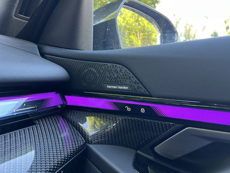 BMW 550 e xDrive Touring M Sportpaket Head-Up DAB — photo 14
